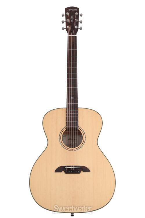 Alvarez MG60 Masterworks Series Acoustic Guitar - Natural