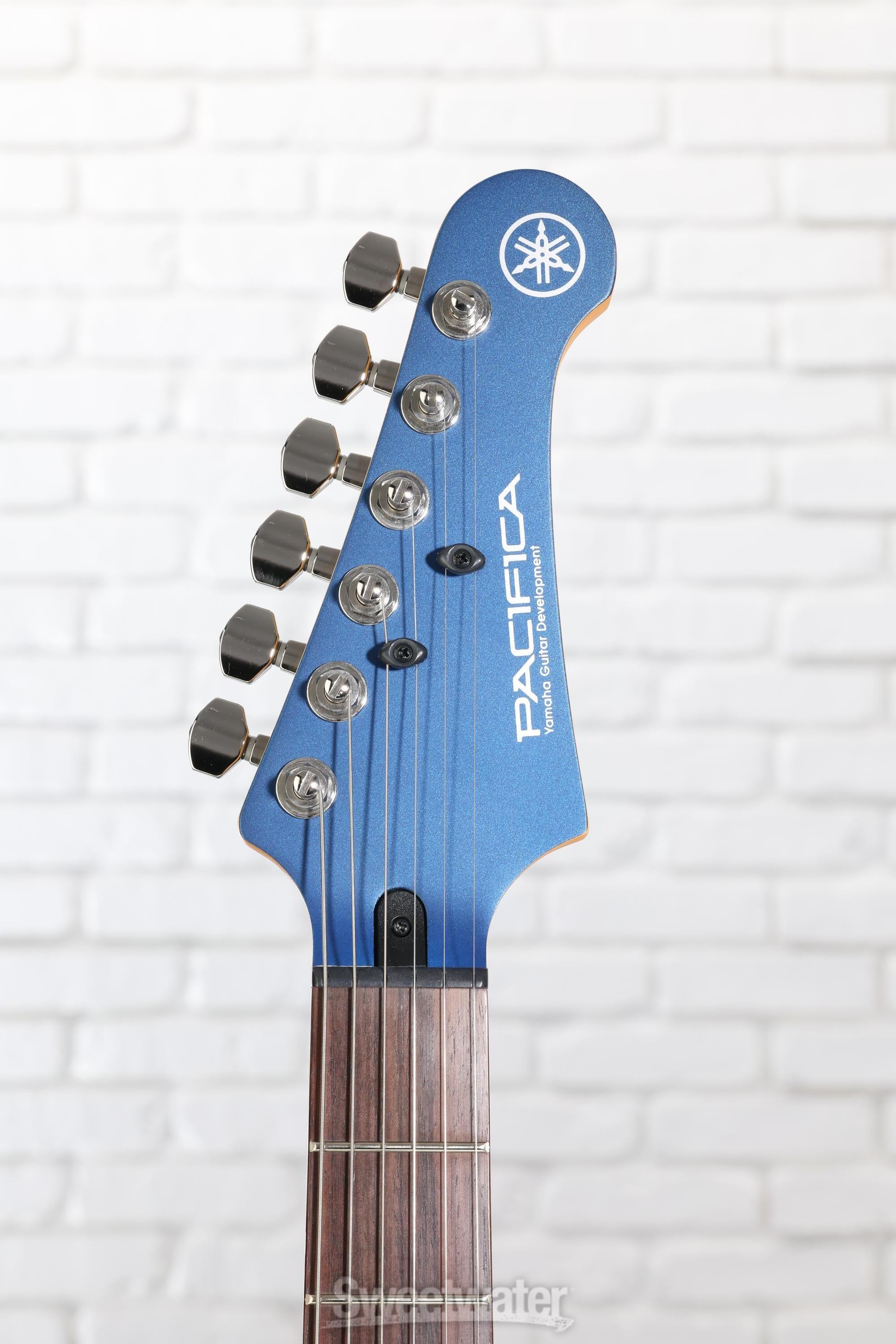 Yamaha PAC612VIIX Pacifica Electric Guitar - Matte Silk Blue