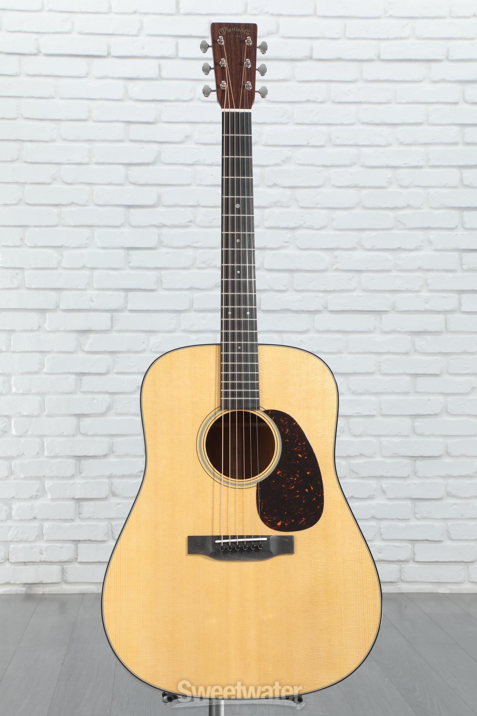 Martin D-18 Acoustic Guitar | Martin Guitar