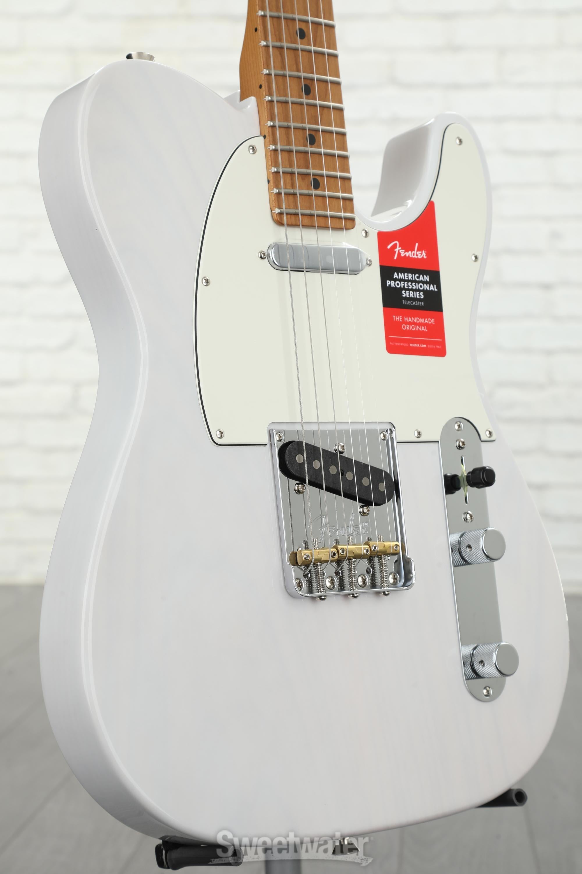 Telecaster deals maple neck