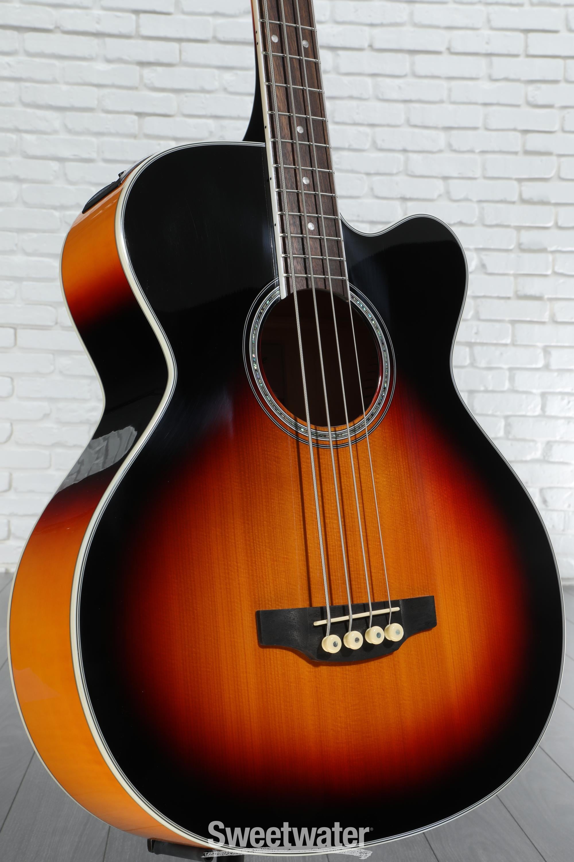 Takamine GB72CE Jumbo Acoustic-electric Bass Guitar