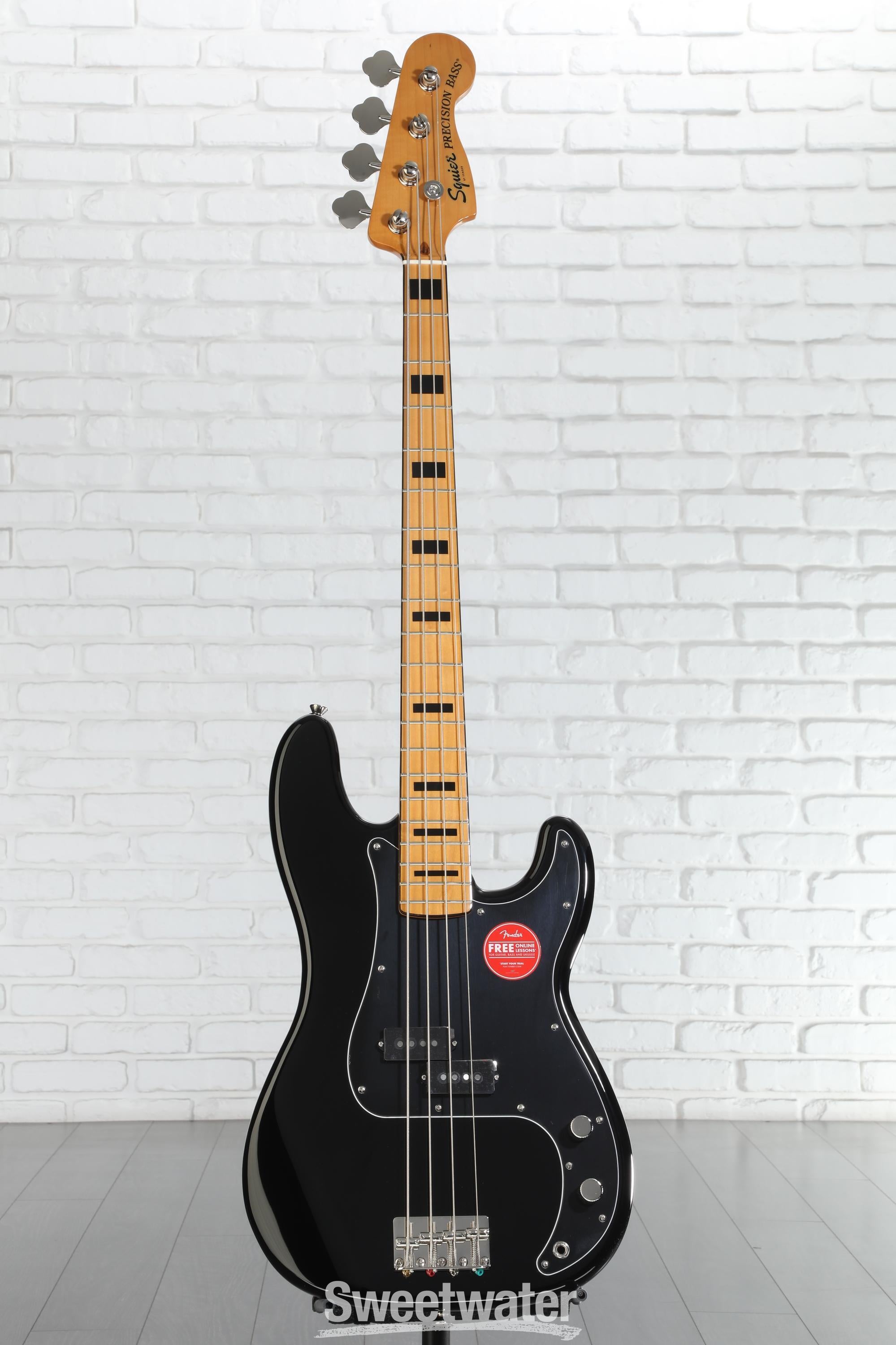 Squier Classic Vibe ‘70s Precision Bass Squier Limited-Edition Classic Vibe '70s Precision Bass Surf Green