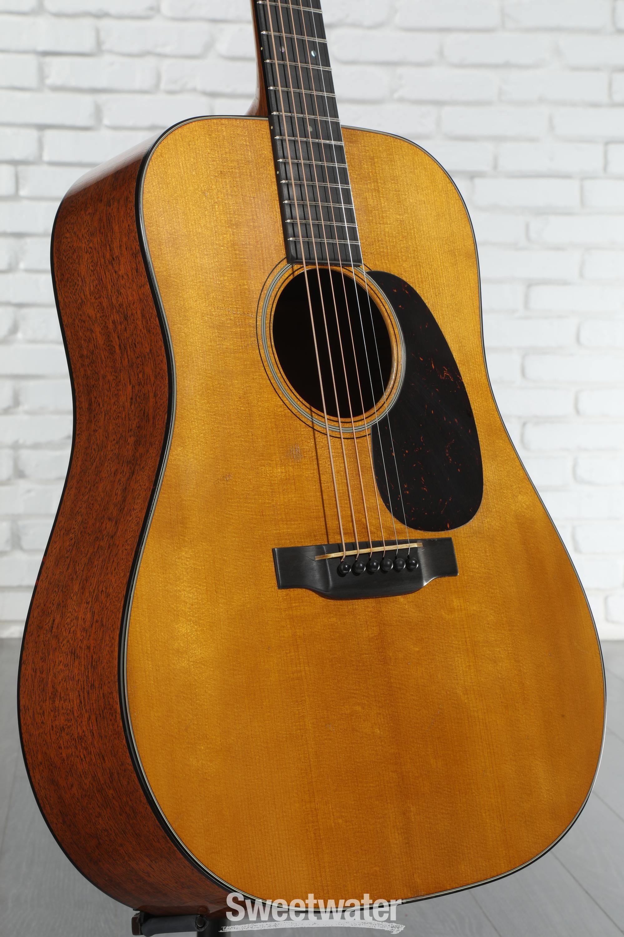 美品　Martin D-18V Martin D-18V | Sweetwater