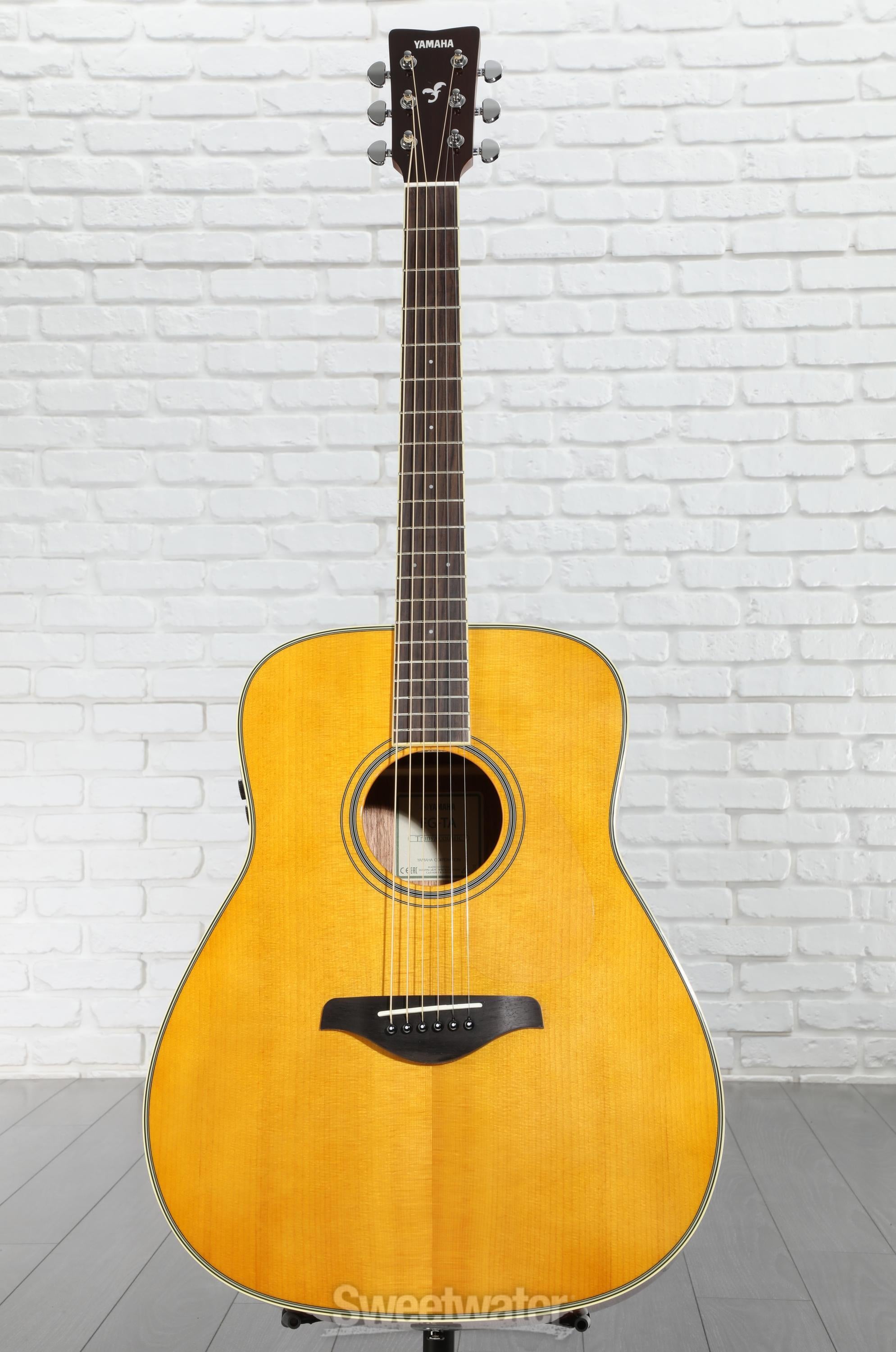 YAMAHA ストラト J29063000002000-00-1600x1600.jpg