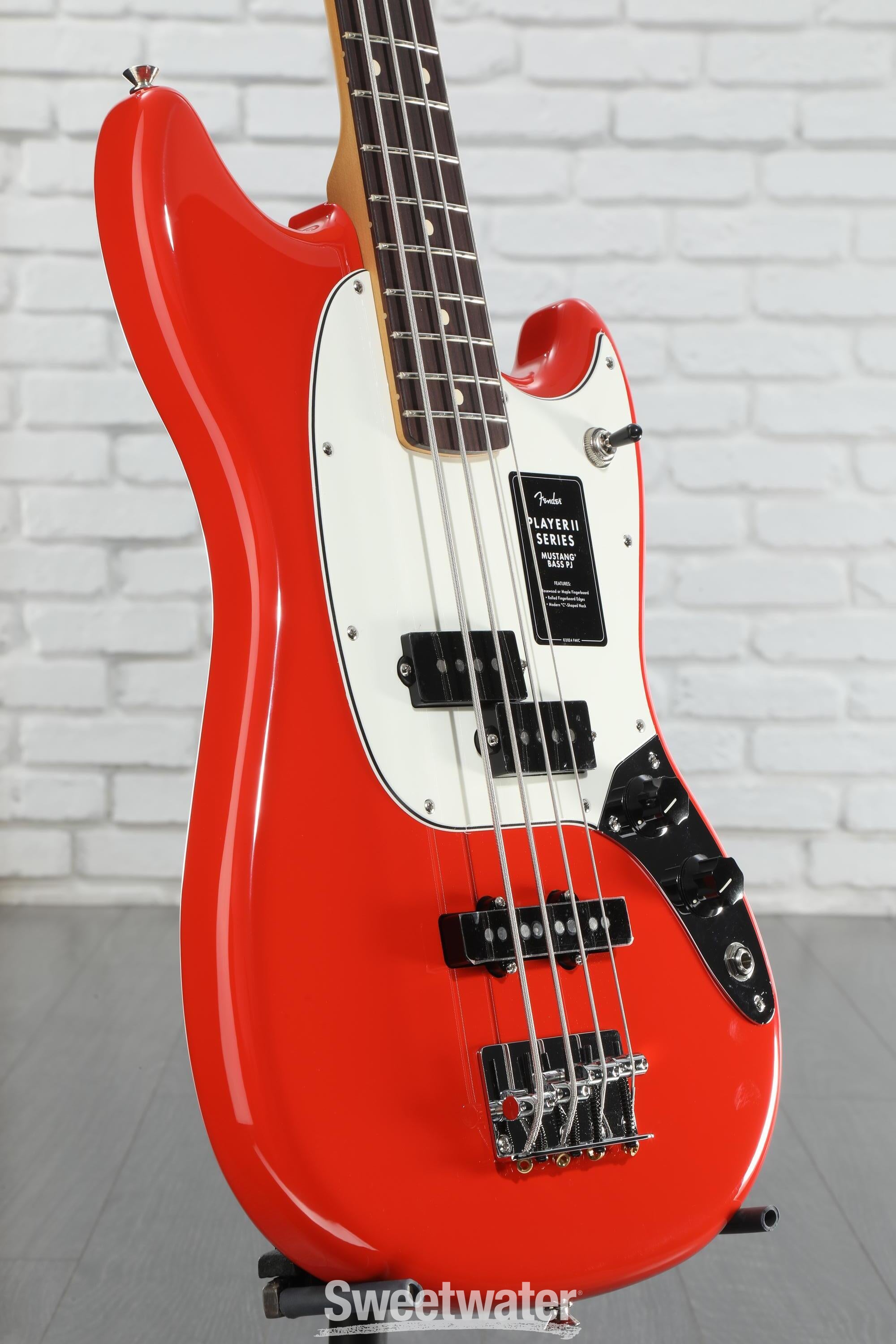 Fender Player II Mustang Bass PJ - Coral Red with Rosewood