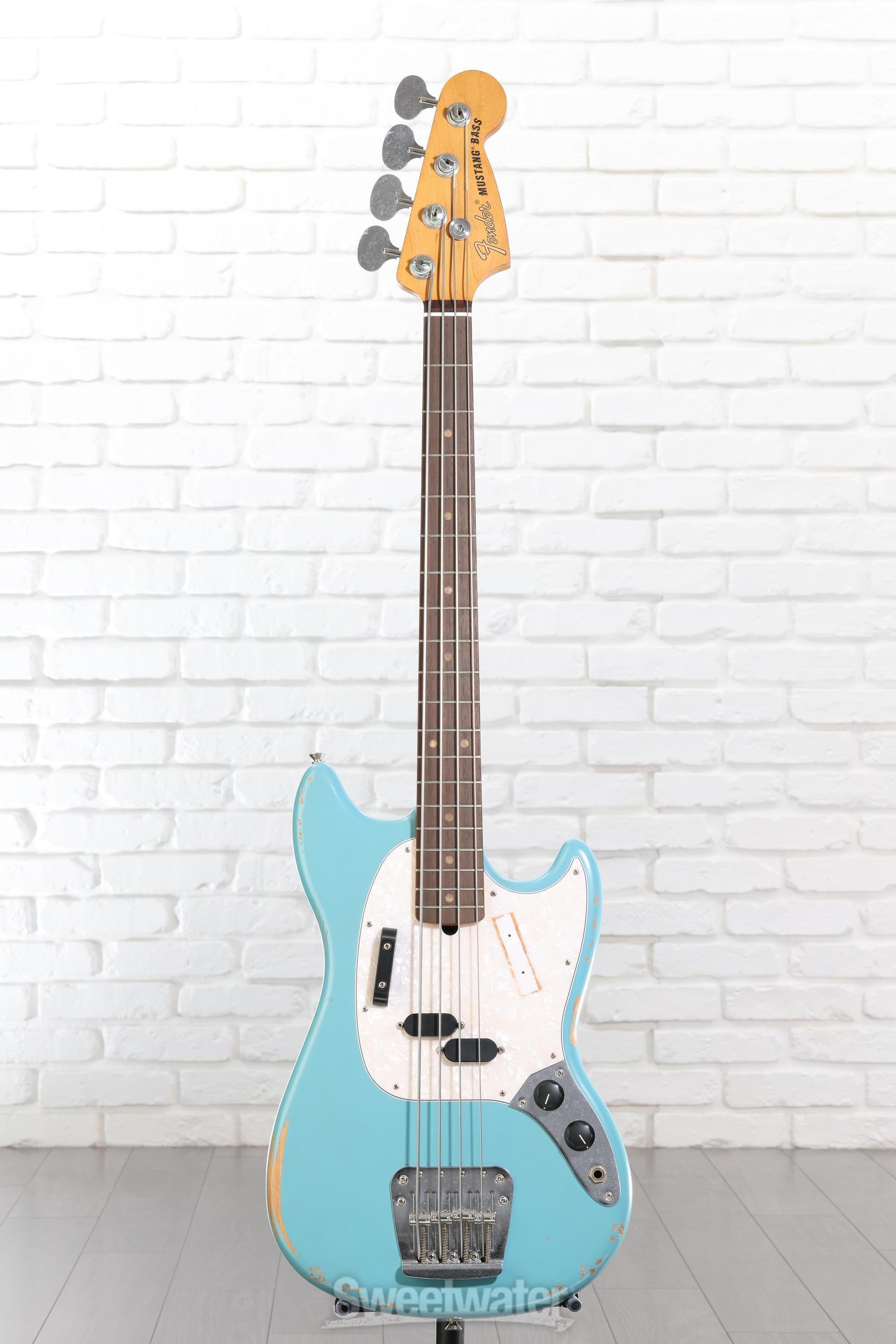 Fender JMJ Road Worn Mustang Bass Guitar - Faded Daphne Blue