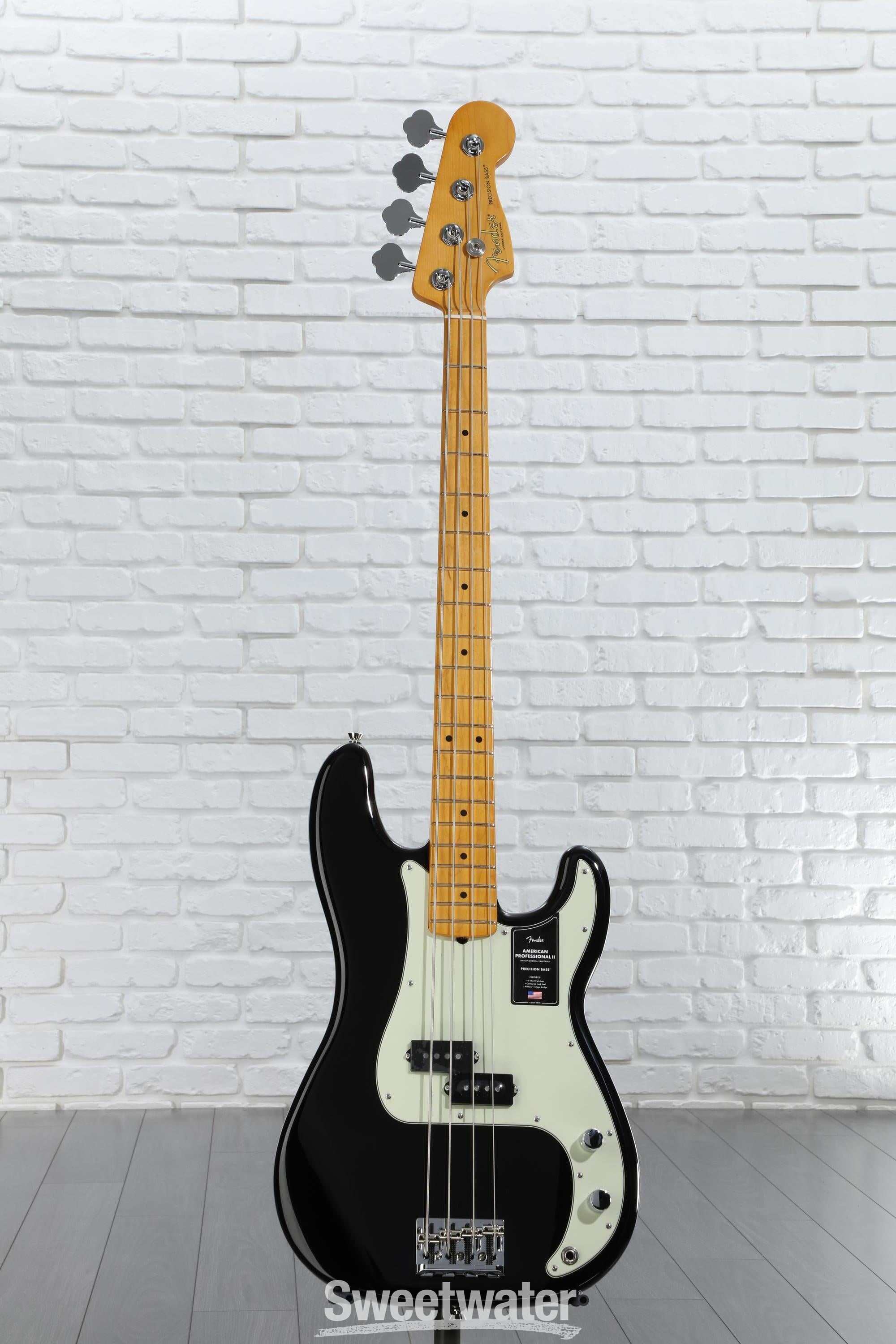 Fender American Professional II Precision Bass - Black with Maple