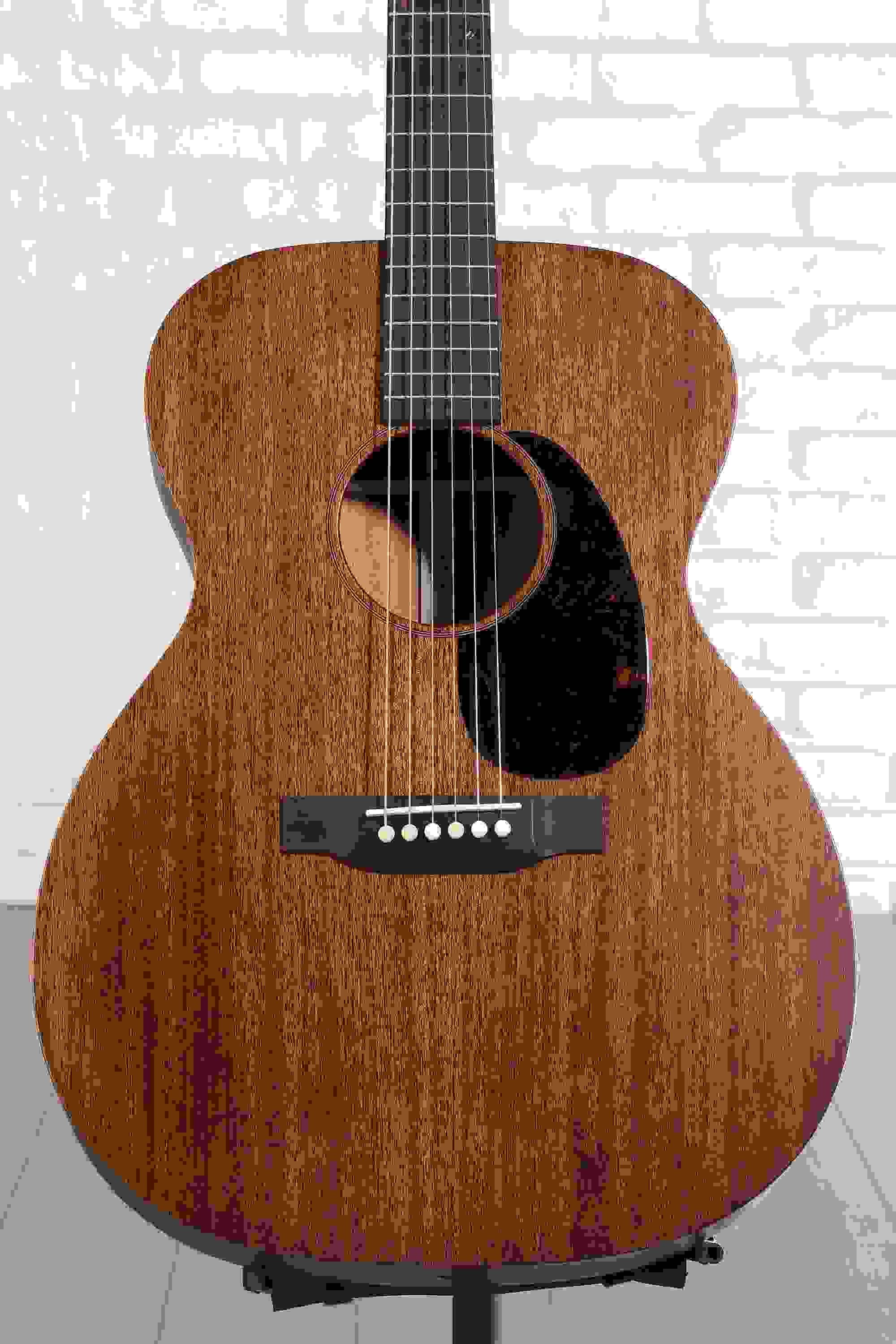 Martin 000-17 Standard Series Acoustic Guitar - Dark Mahogany