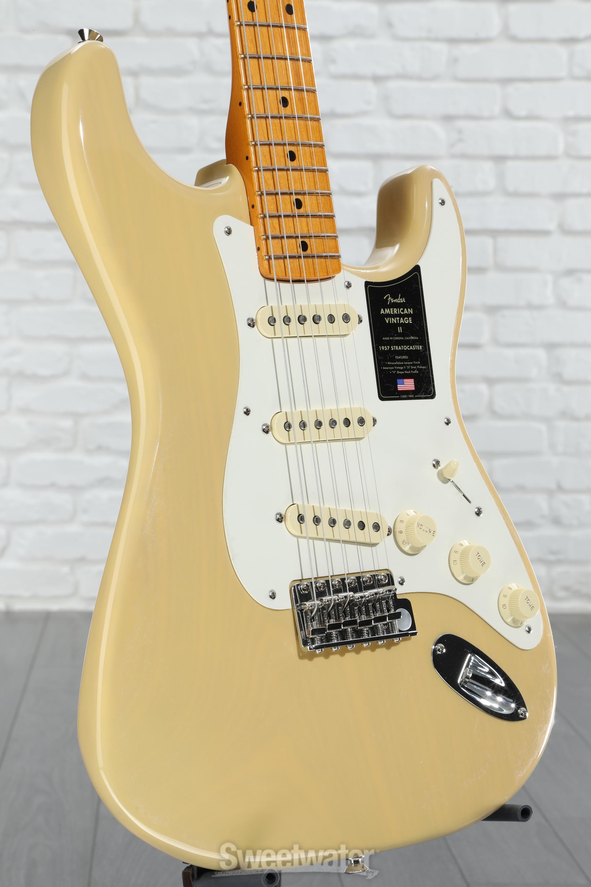 American Vintage II 1957 Stratocaster® – Fender