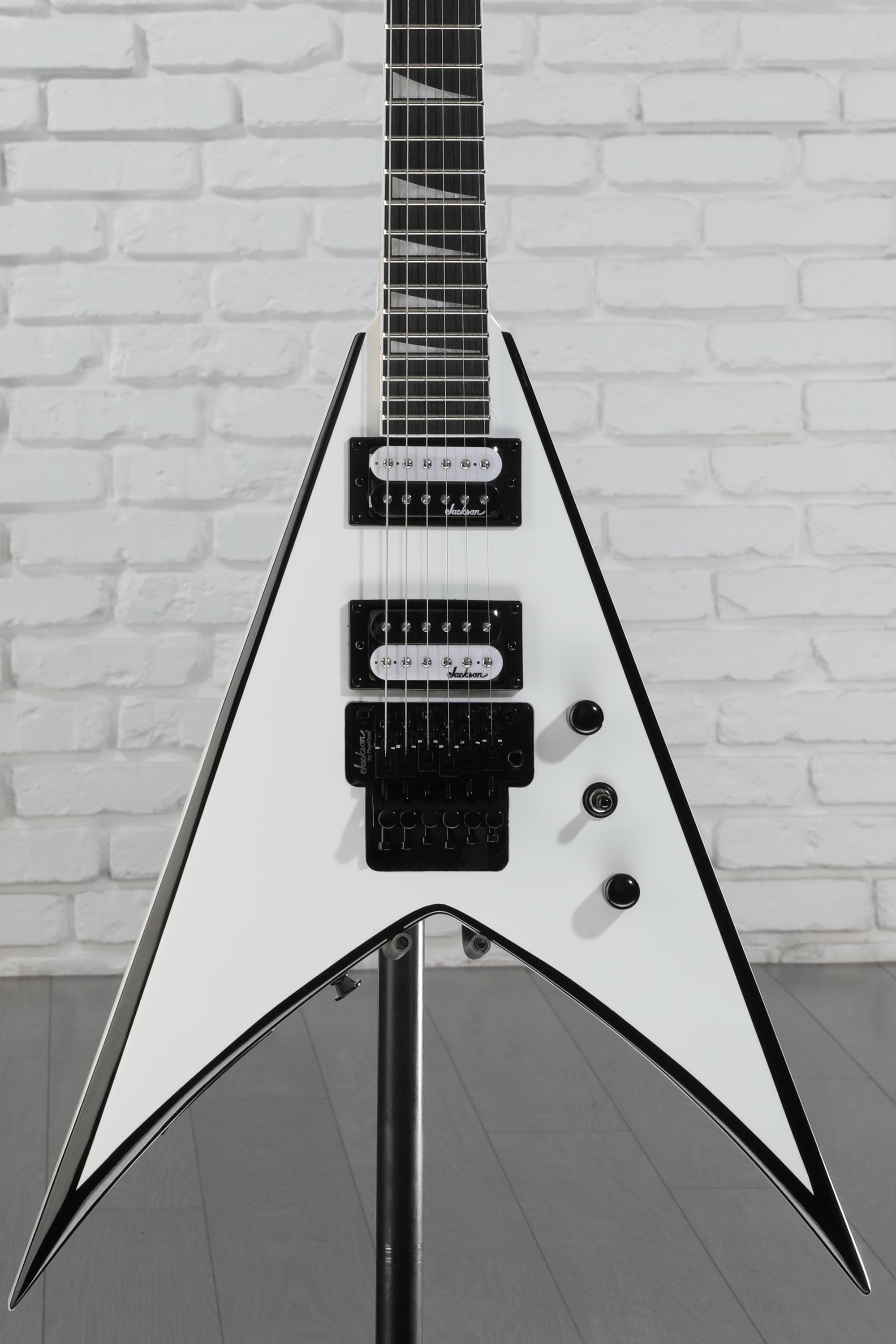 ギター Jackson King V White with Black Amazon.com: Jackson JS Series King V JS32 - White with Black