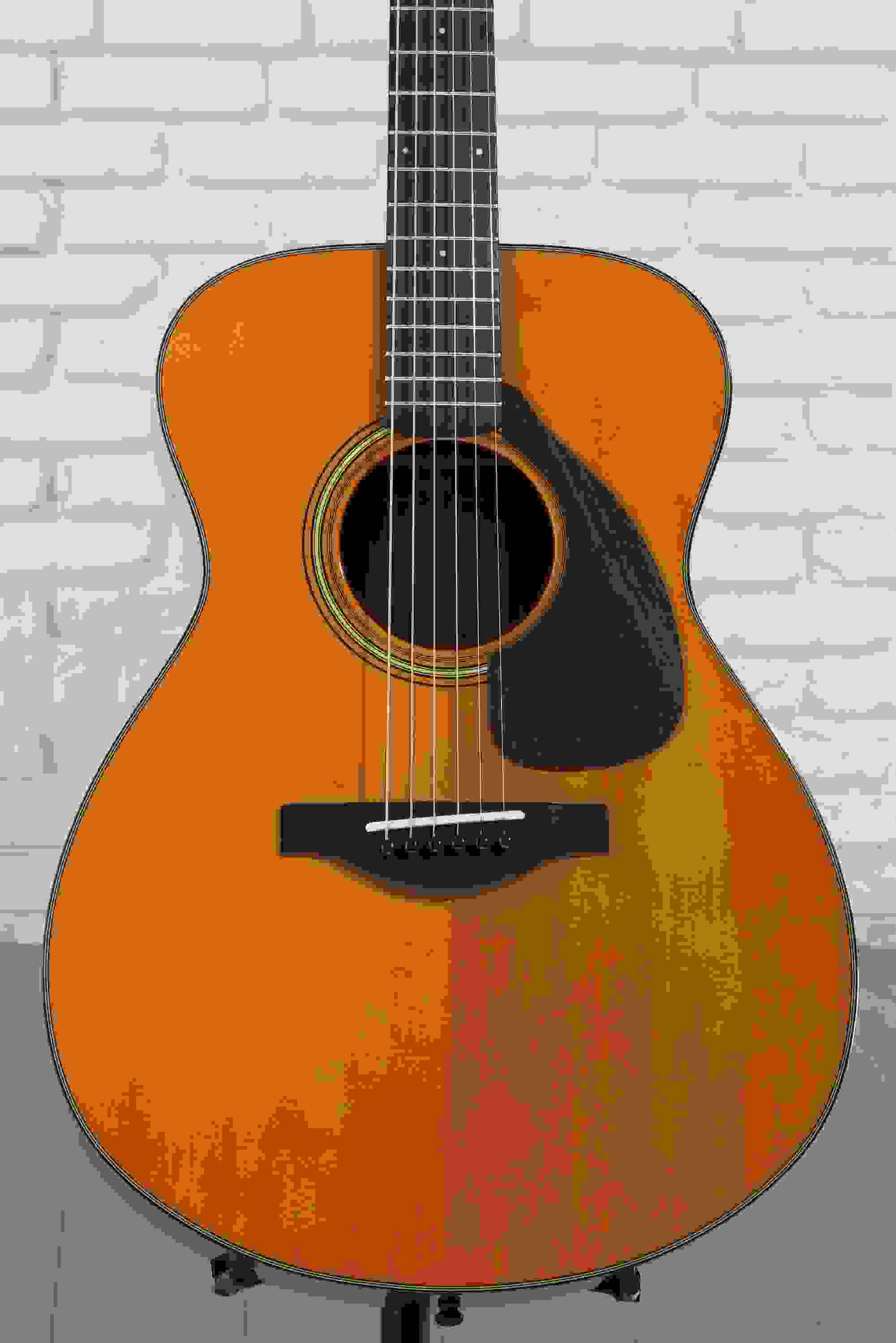 Yamaha FS5 Red Label Acoustic Guitar - Natural