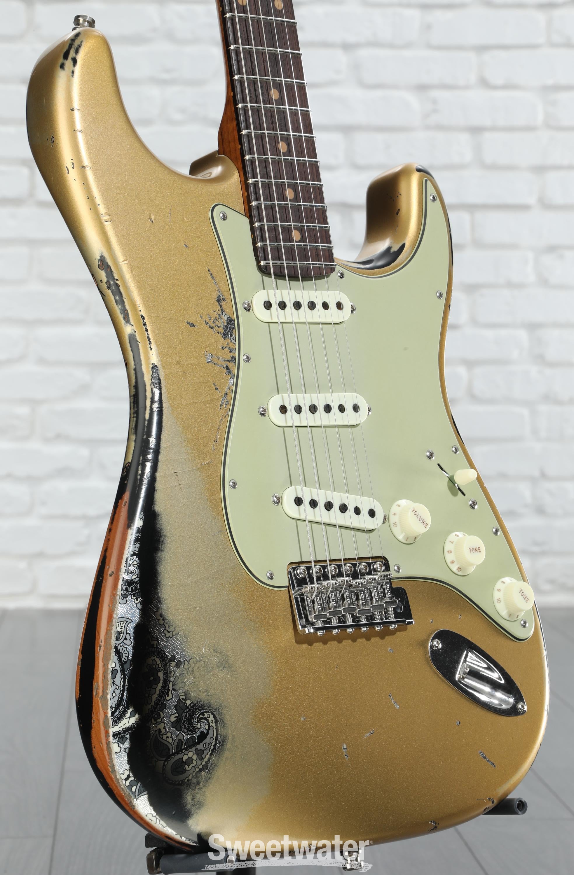 ギター Fender Stratocaster Premium Build Fender Stratocaster Premium Build - メルカリ