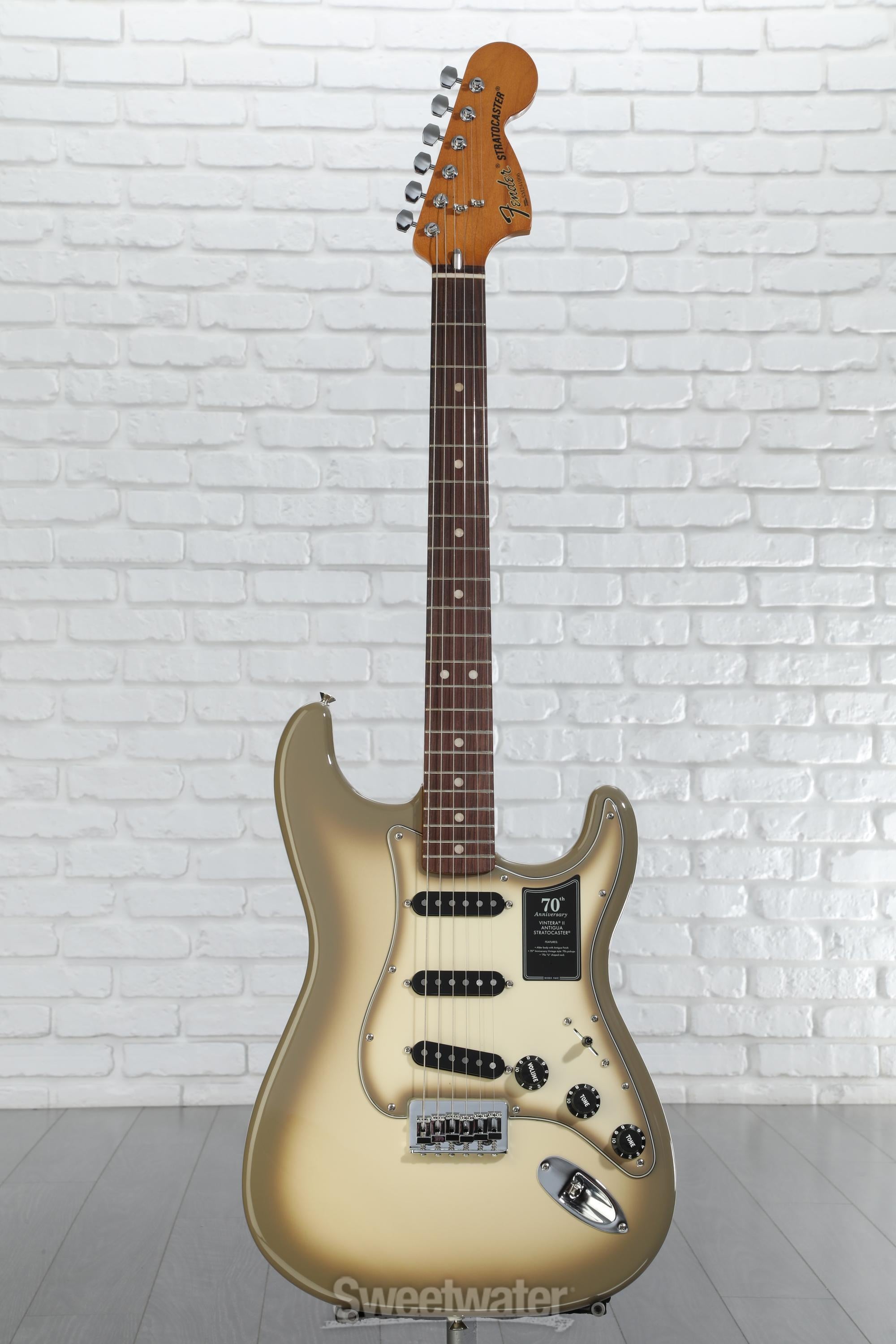 Fender 70th-anniversary Vintera II Antigua Stratocaster