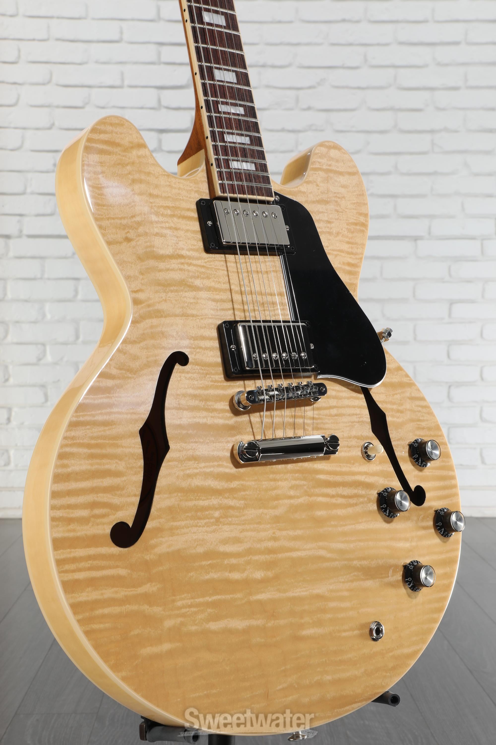 ギター Gibson ES-335 Figured Antique Natural ES-335 Figured - Antique Natural – Dave's Guitar Shop