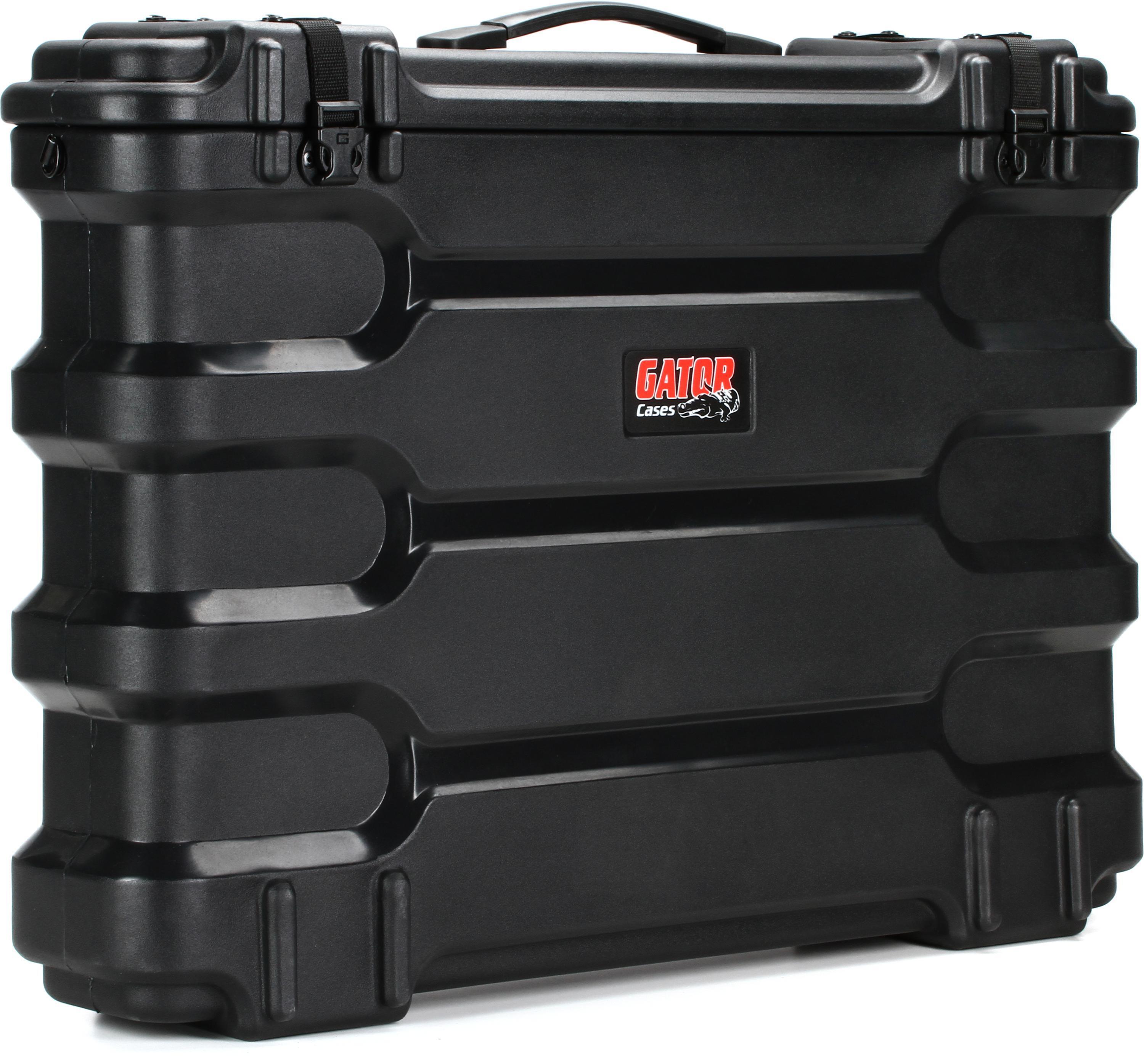 GATOR機材ケース Amazon.com: Gator Cases Molded LCD/LED TV and Monitor