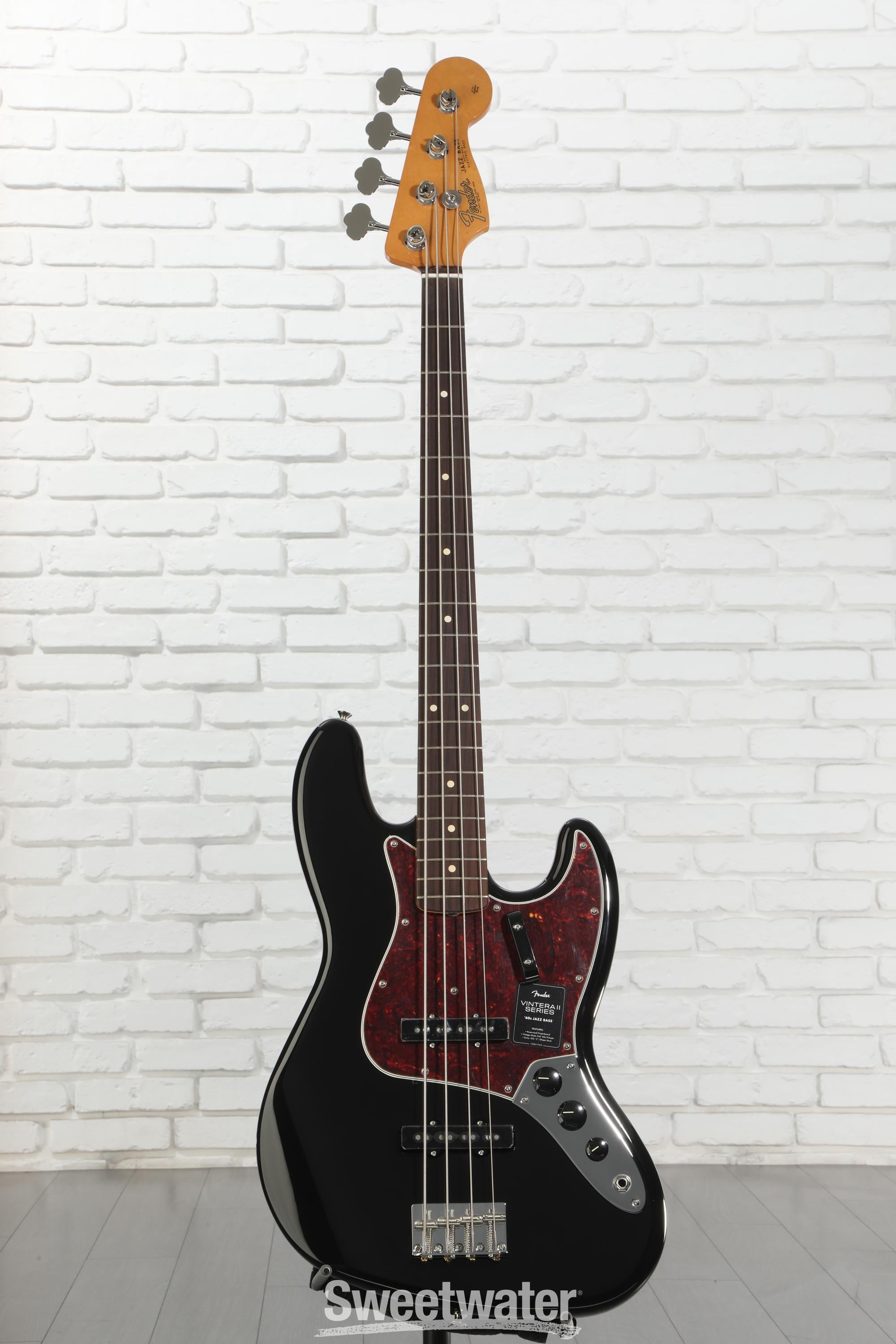 Fender Vintera II '60s Jazz Bass - Black with Rosewood Fingerboard