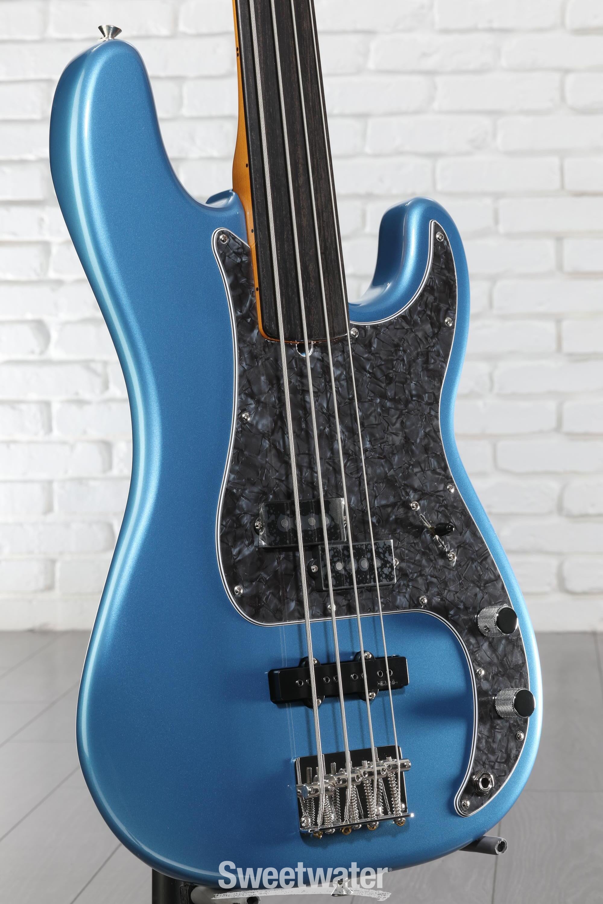 Fender Tony Franklin Fretless Precision Bass - Lake Placid Blue