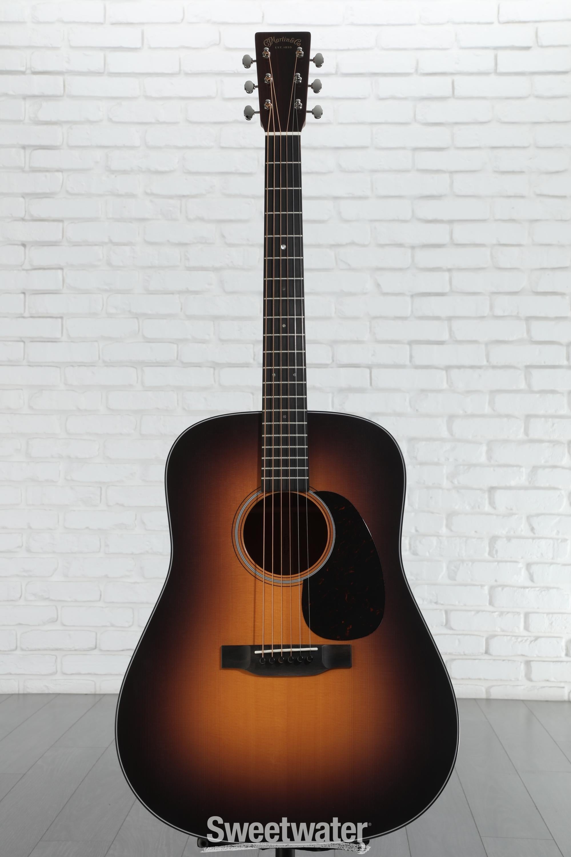 Martin D18 マーティン Martin's new 2023 guitars includes two