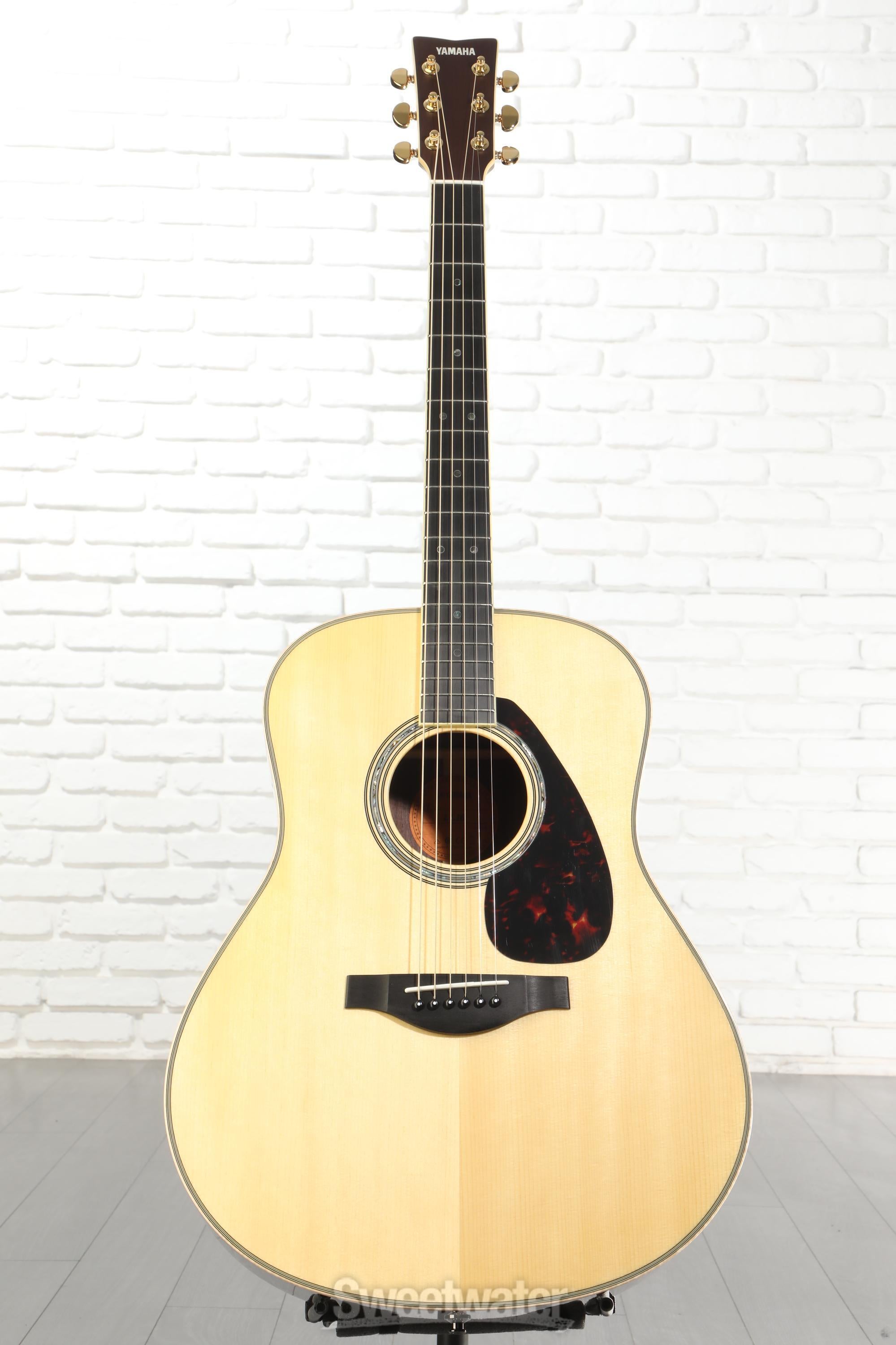 Yamaha LL16 ARE Original Jumbo Acoustic-electric Guitar - Natural