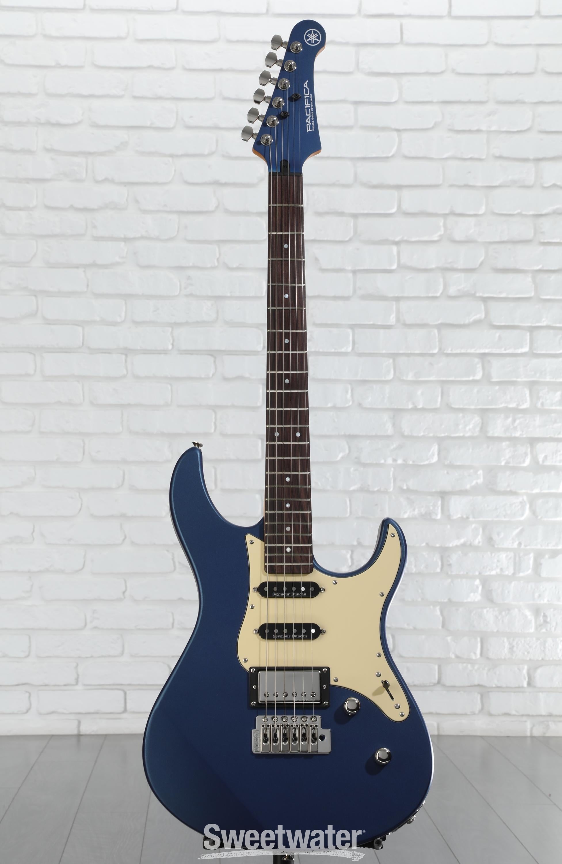Yamaha PAC612VIIX Pacifica Electric Guitar - Matte Silk Blue