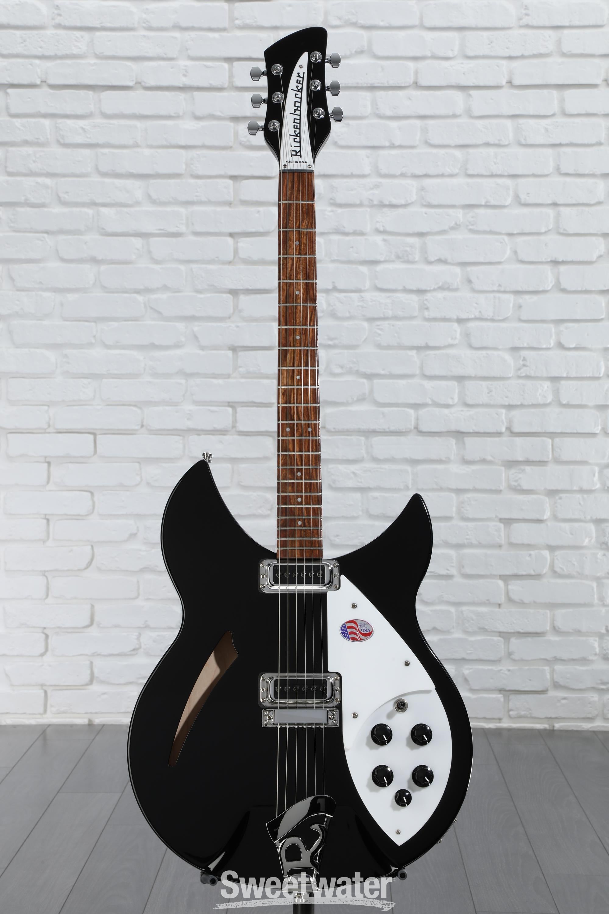 Rickenbacker 330 Jetglo 2009製 Used Rickenbacker 330 Jetglo Hollow Body Electric Guitar