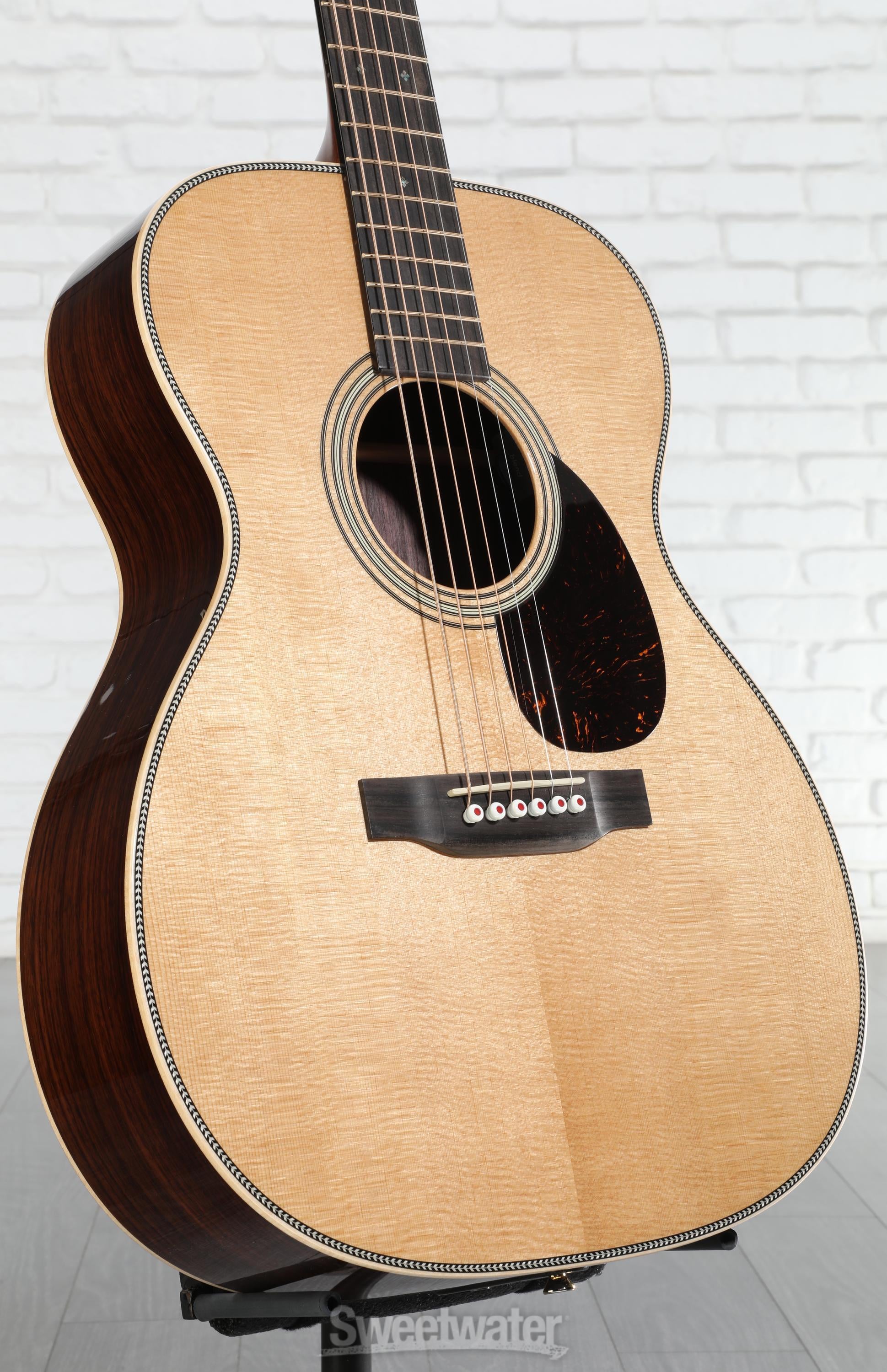 Martin OM-28E Modern Deluxe - Natural | Sweetwater