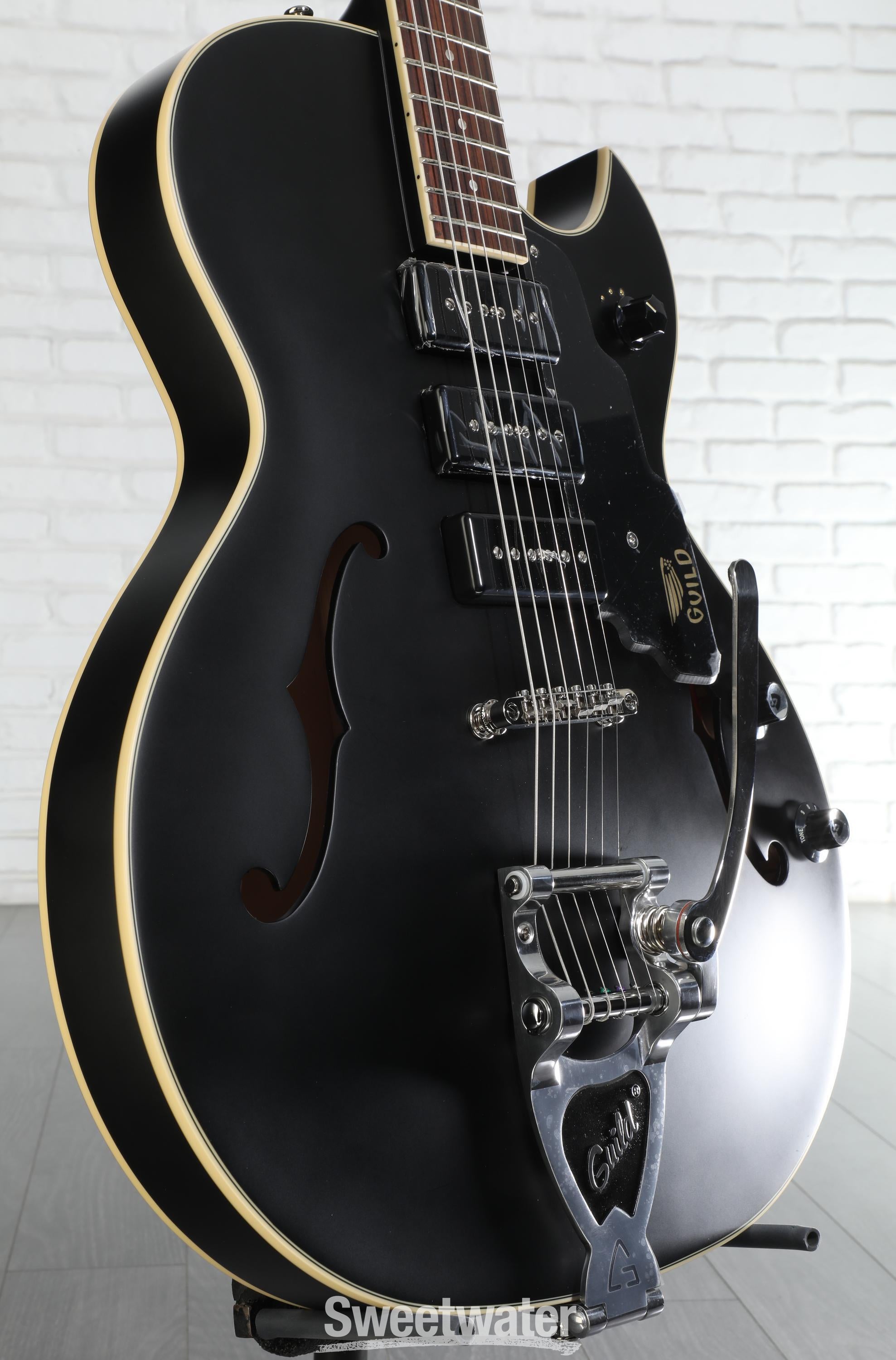 B級 特価 GUILD STARFIRE I JET 90 黒 Guild Starfire I Jet 90 Electric Guitar - Satin Black | Sweetwater