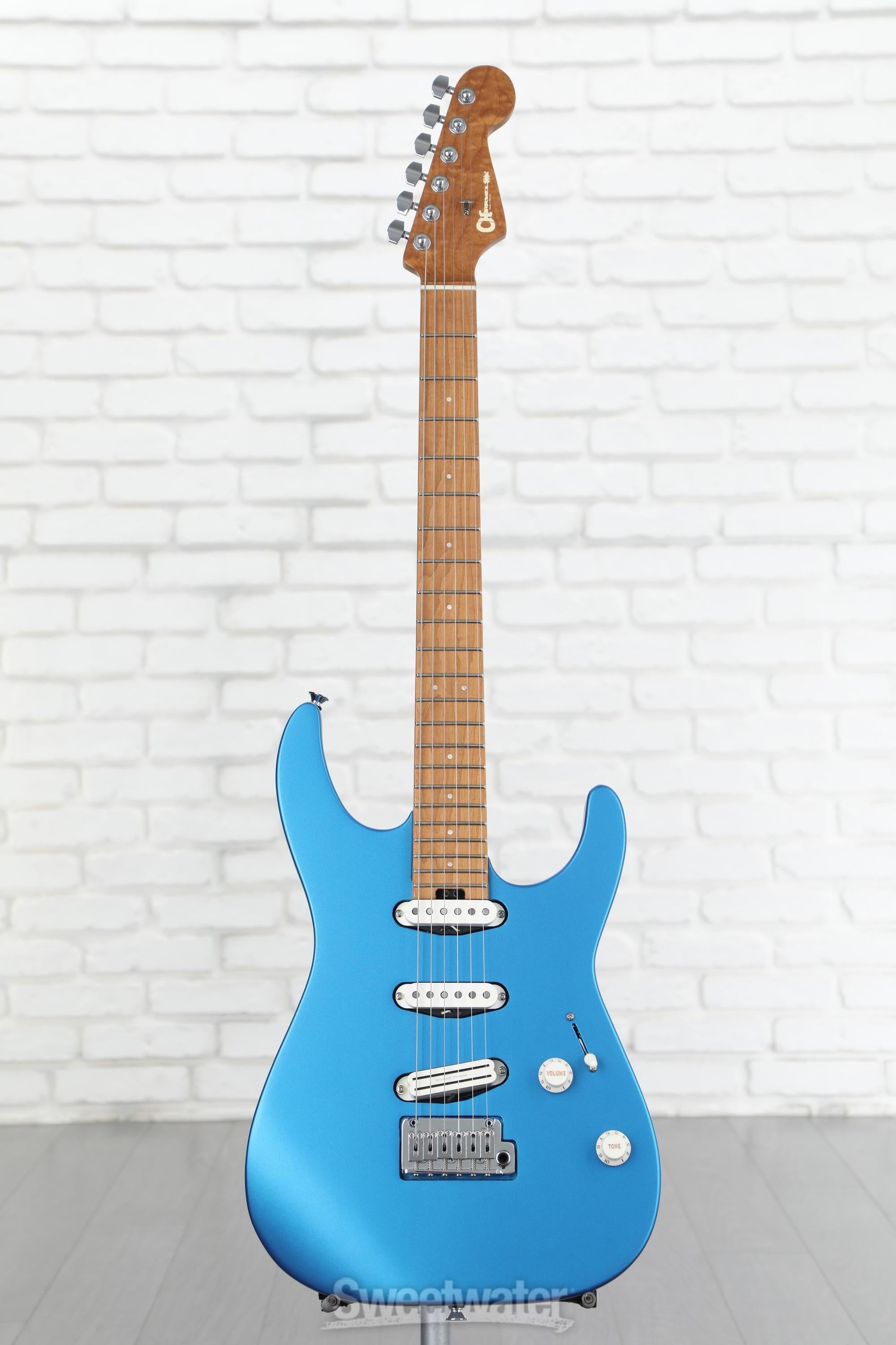 Charvel Pro-Mod DK22 SSS 2PT CM - Electric Blue