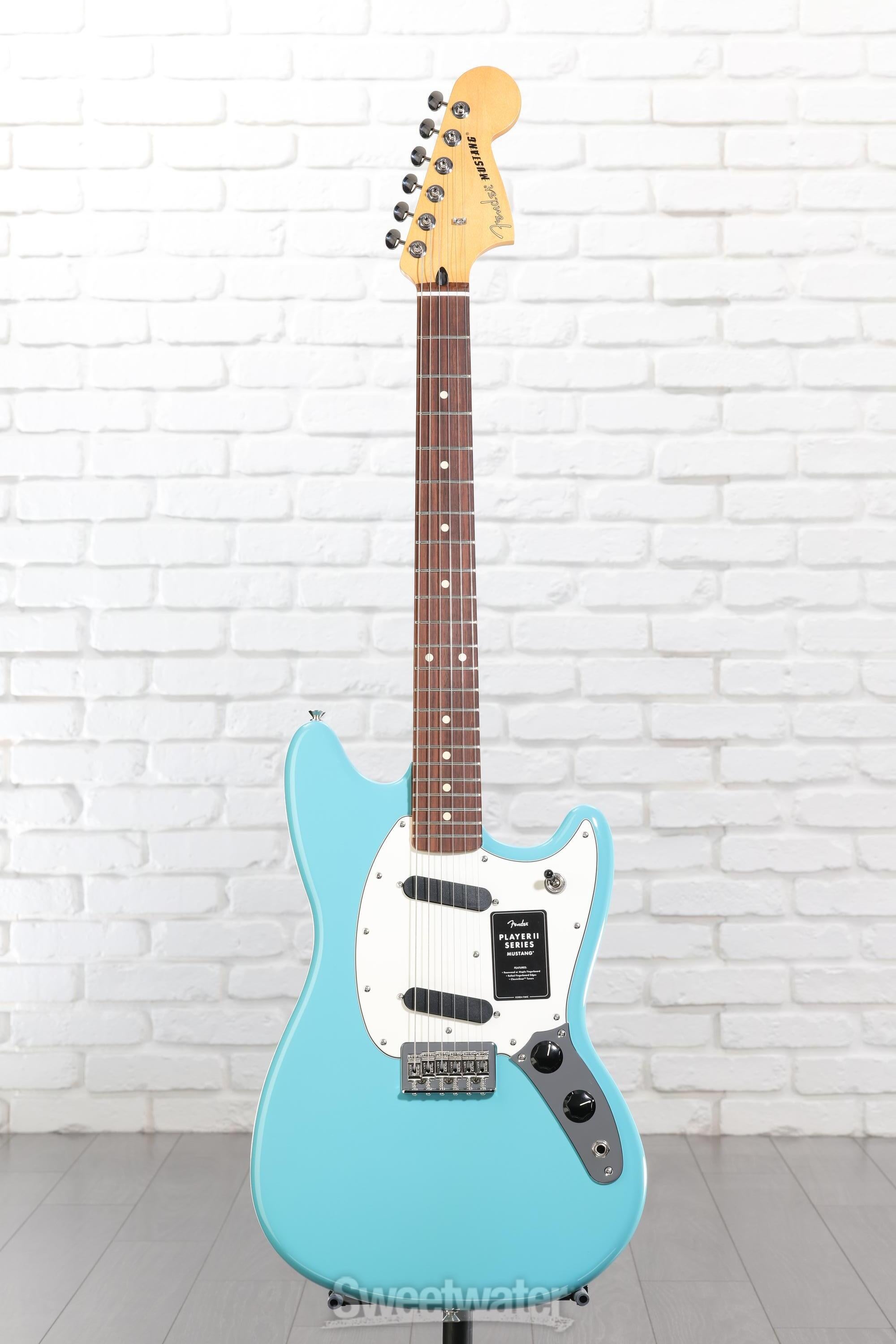 Fender Player II Mustang - Aquatone Blue with Rosewood Fingerboard