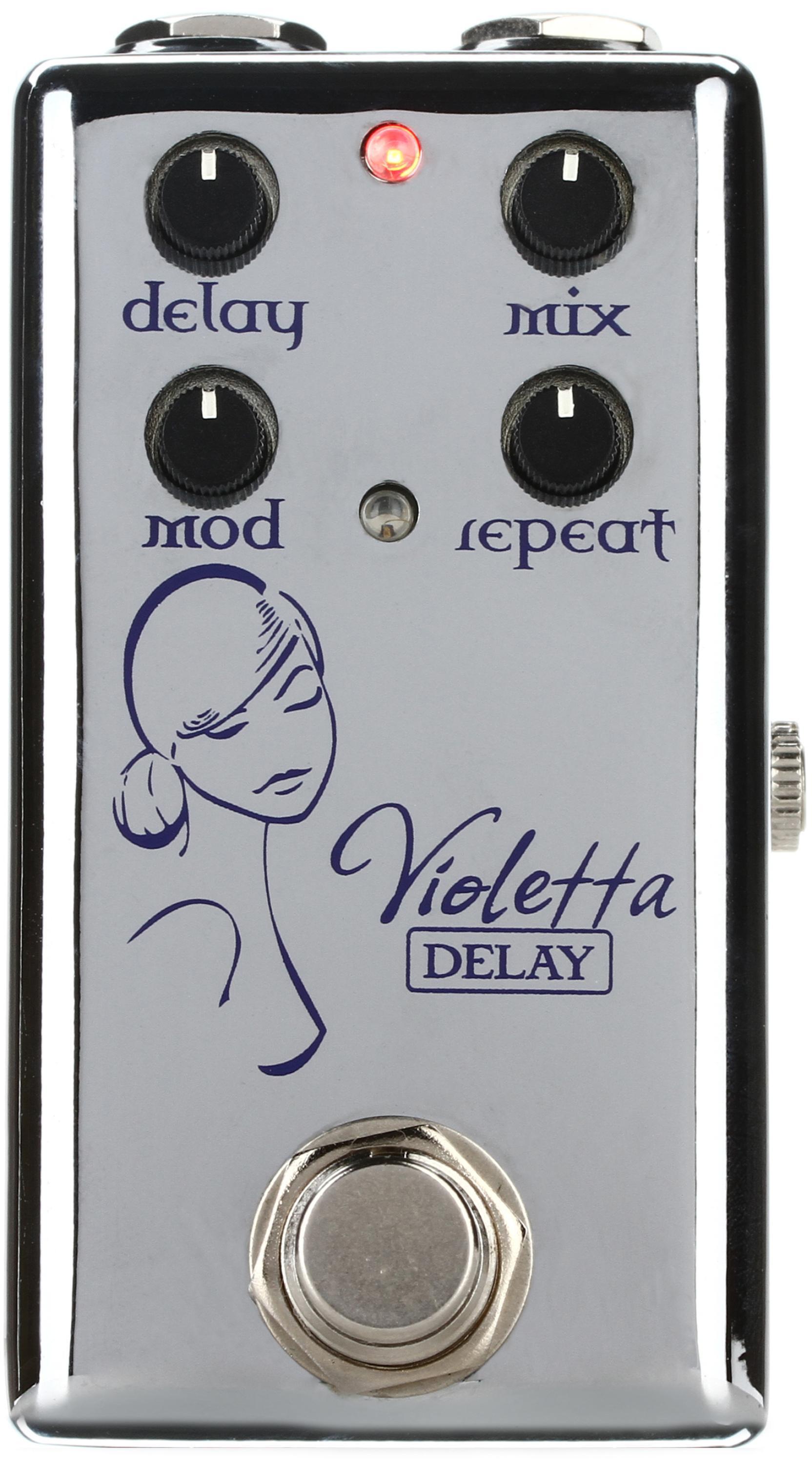 Red Witch Seven Sisters Violetta Modulated Delay Pedal