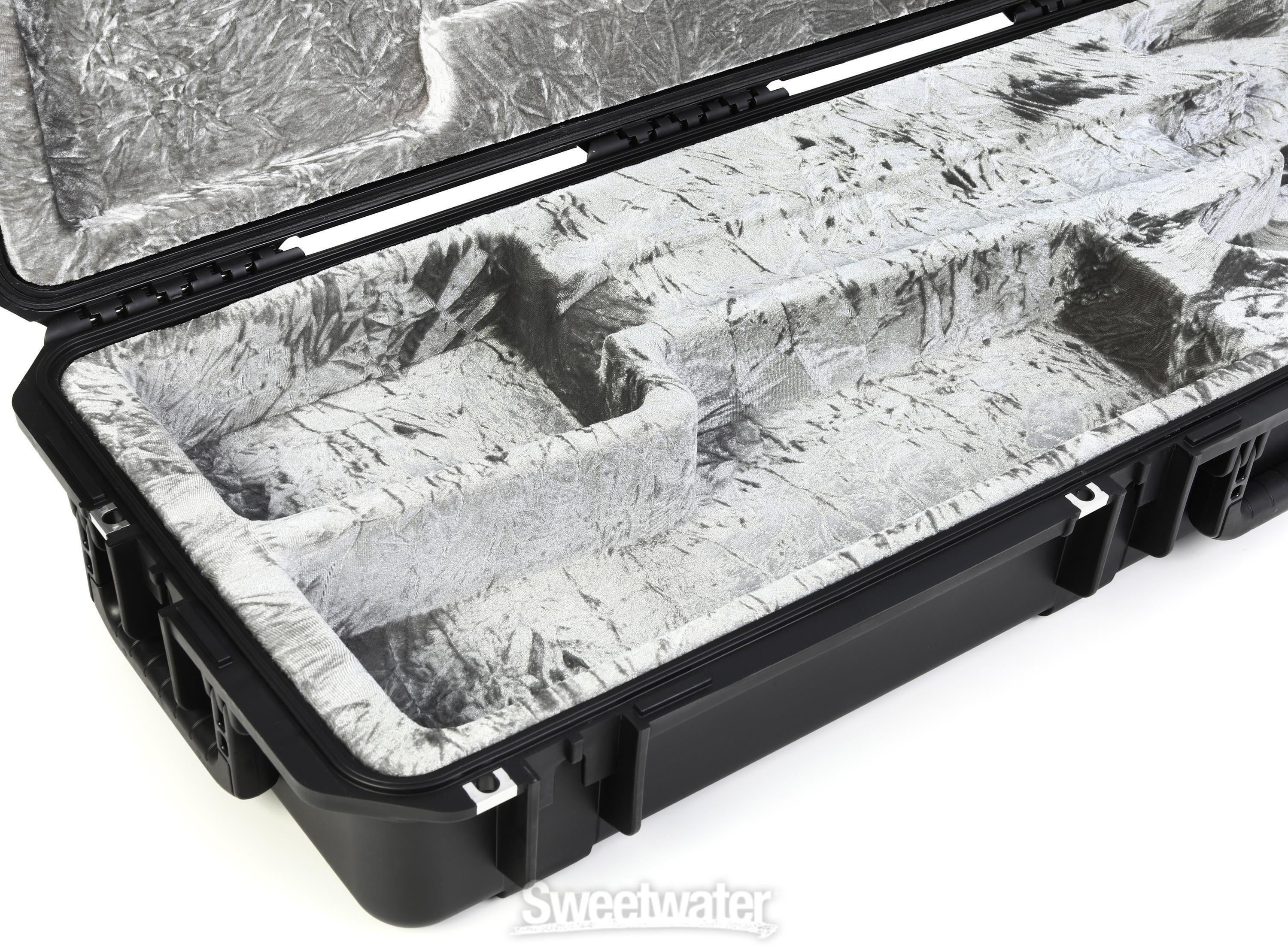SKB 3i-5014-44 iSeries Waterproof ATA Bass Guitar Case | Sweetwater