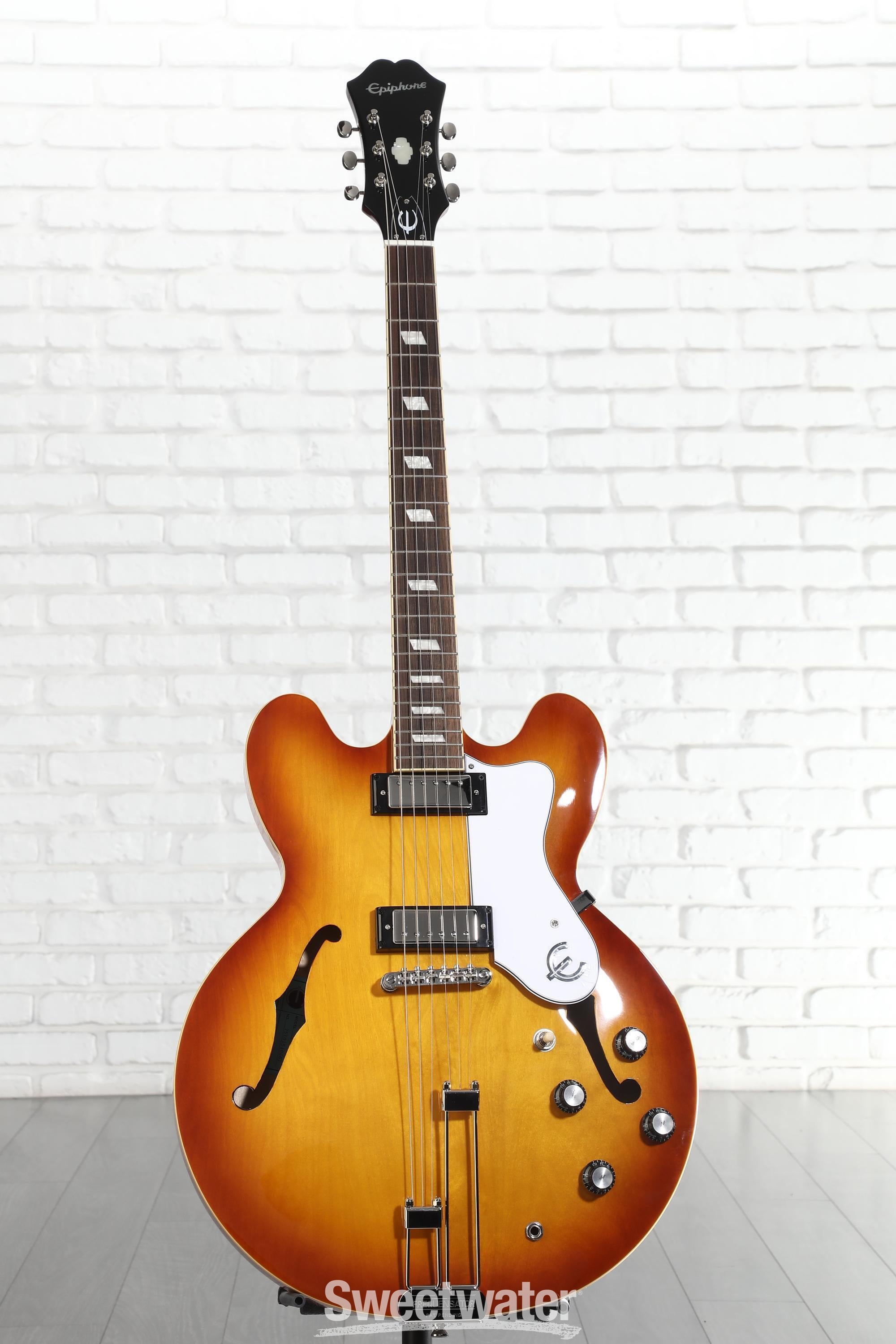 Epiphone Riviera Semi-hollowbody Electric Guitar - Royal Tan