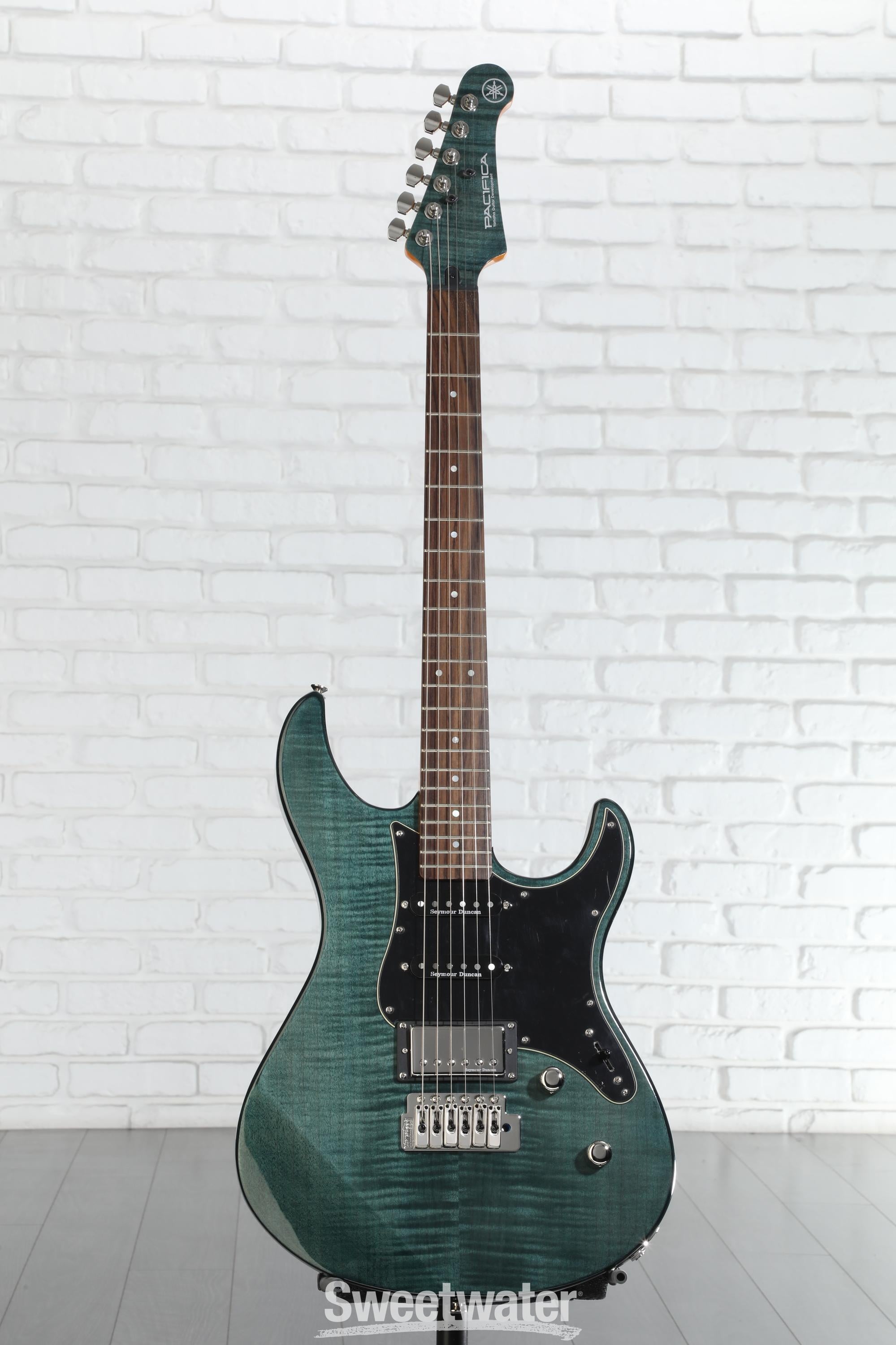 Yamaha Pacifica PAC612VIIFM Electric Guitar - Indigo Blue | Sweetwater