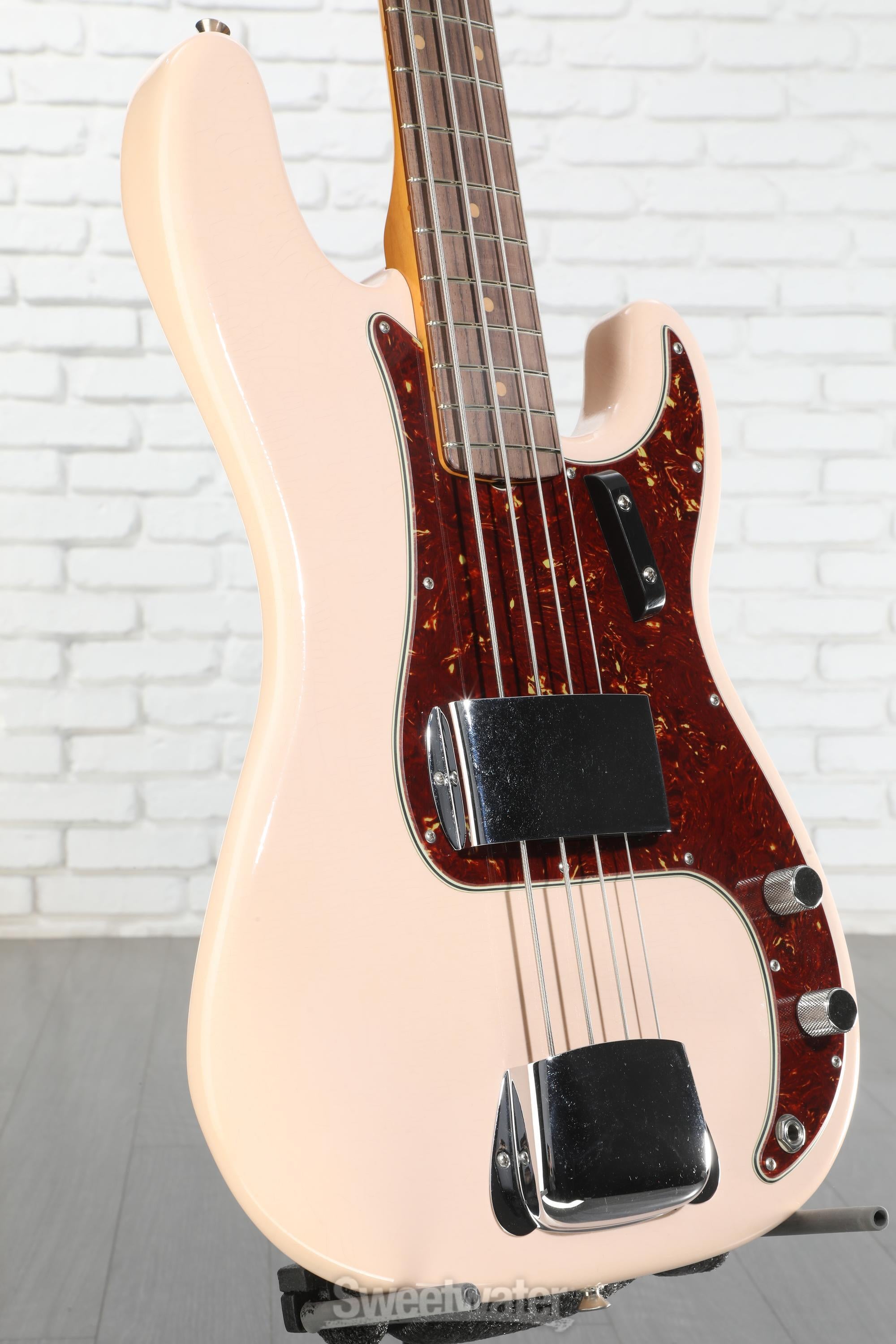 Fender Custom Shop 1960 Precision Bass - Shell Pink, Deluxe Closet