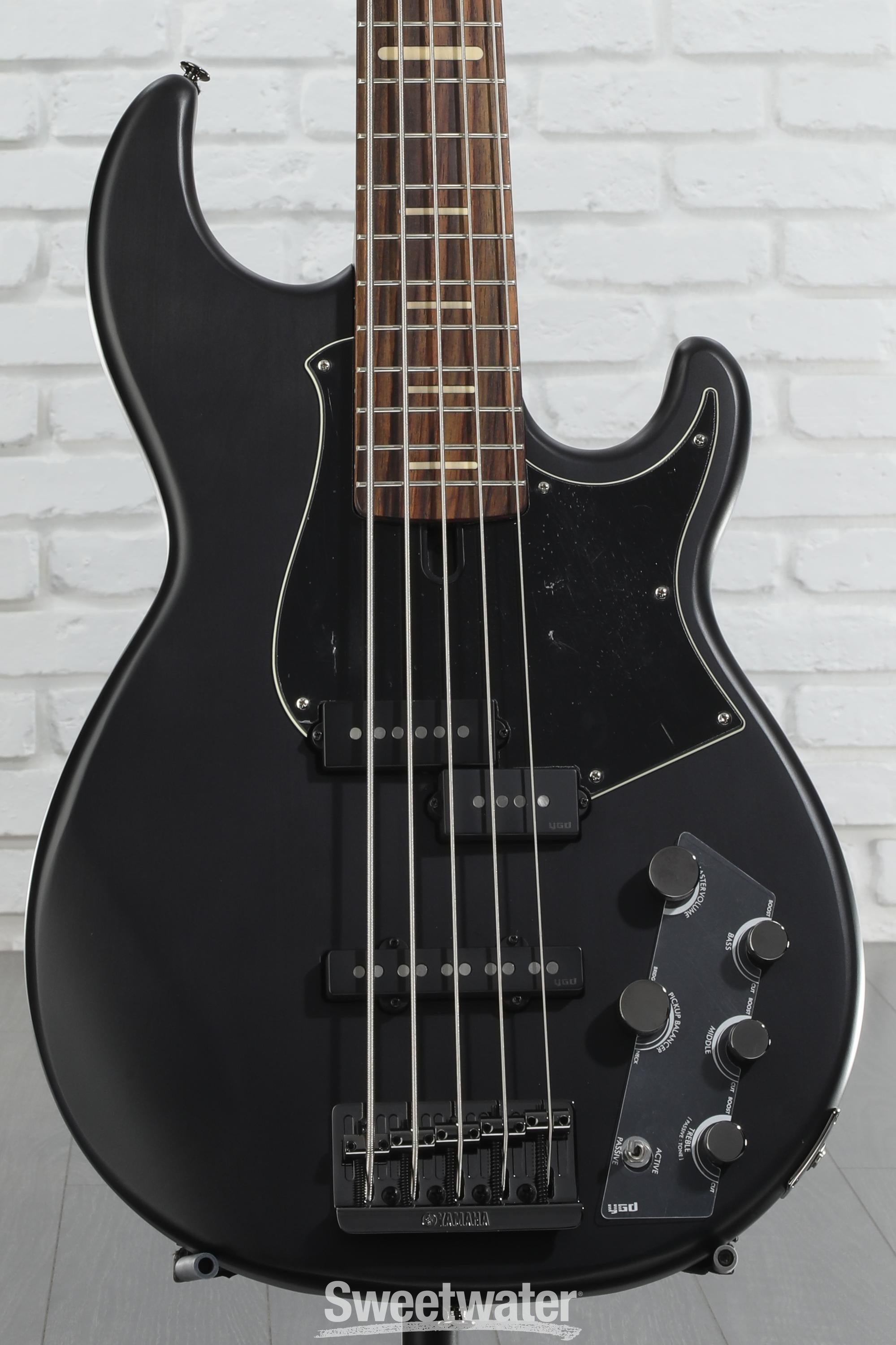 Yamaha BB735A Bass Guitar – RocketMusic