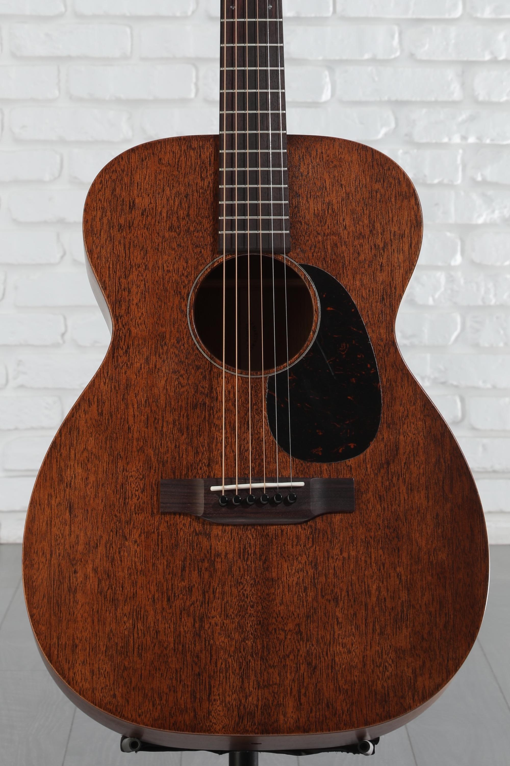 Martin 00-15M Acoustic Guitar - Satin Natural Mahogany