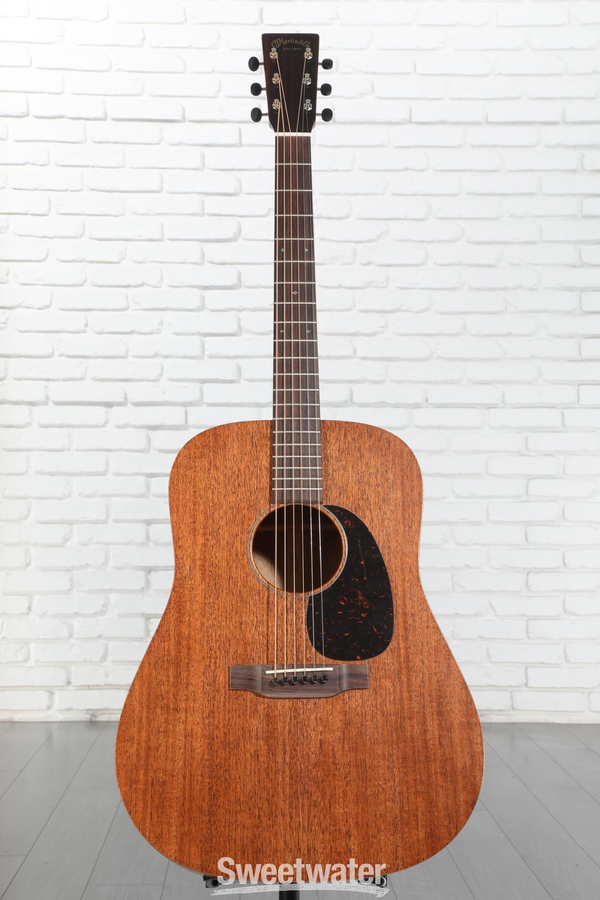 ギター Martin d-15 Amazon.com: Martin Guitar D-15M with Gig Bag, Acoustic Guitar for