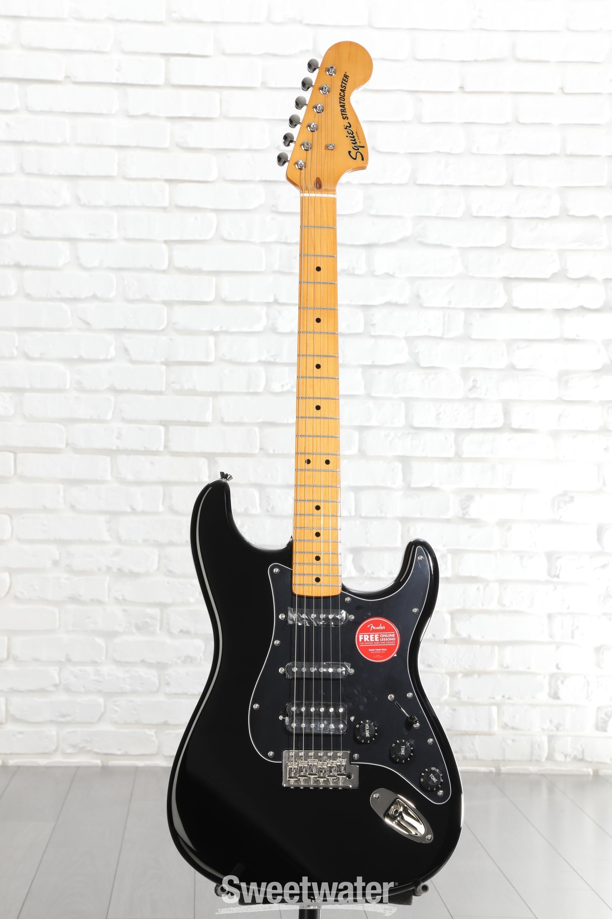 Squier Classic Vibe '70s Stratocaster HSS - Black with Maple