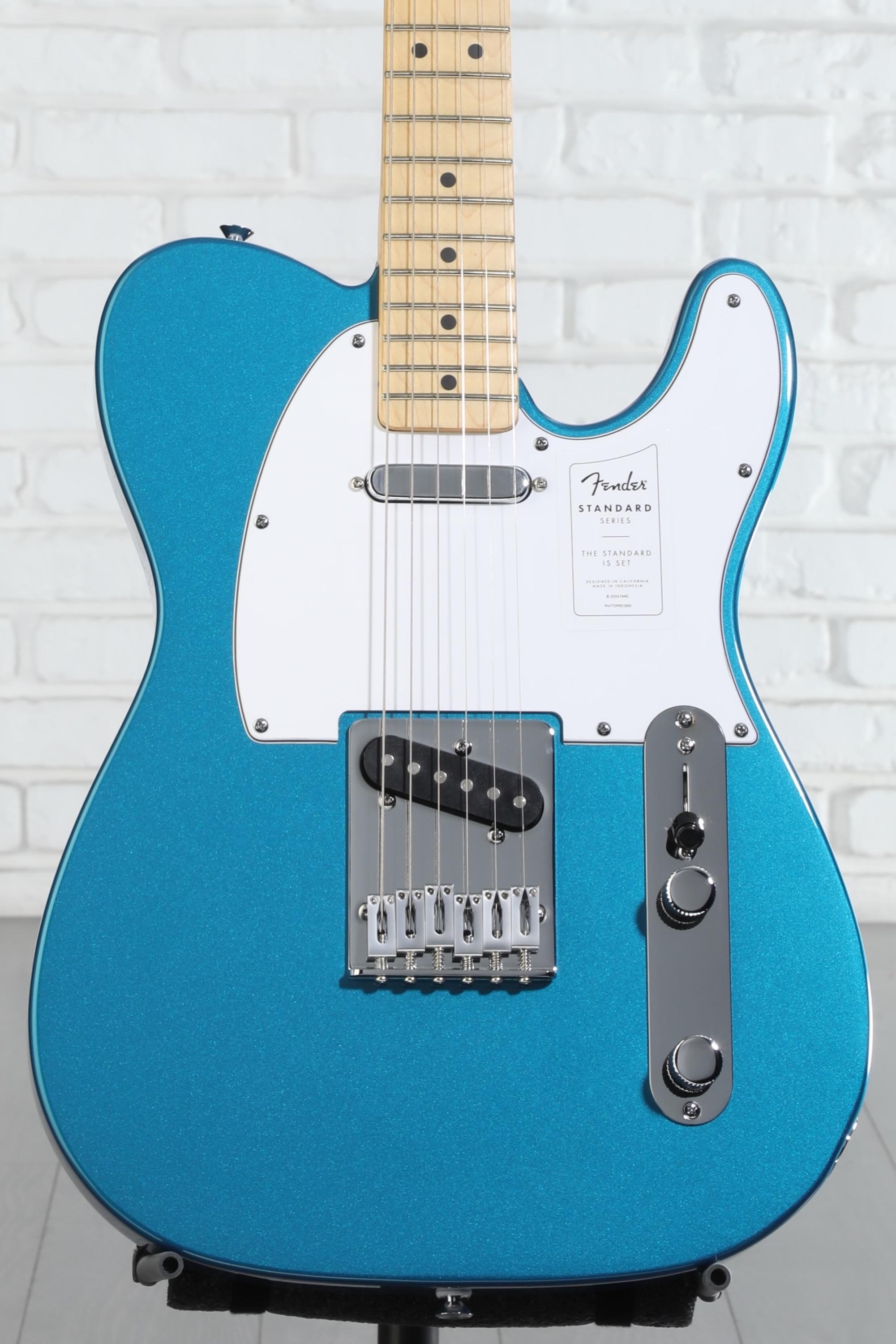 【美品】Fender Telecaster Standard マリンブルー Fender Standard Telecaster Electric Guitar - Aqua Marine Metallic