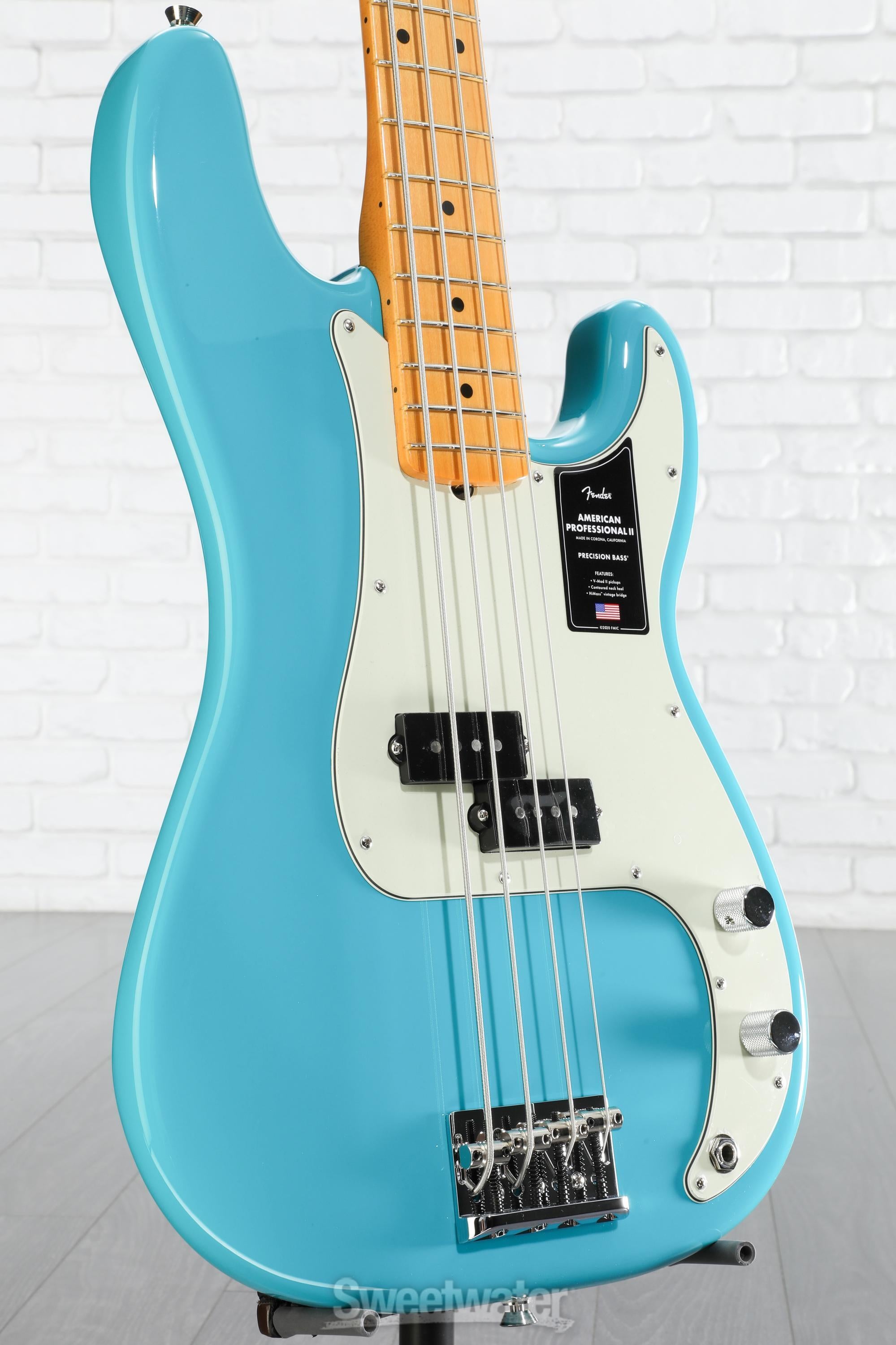 Fender American Professional II Precision Bass - Miami Blue with