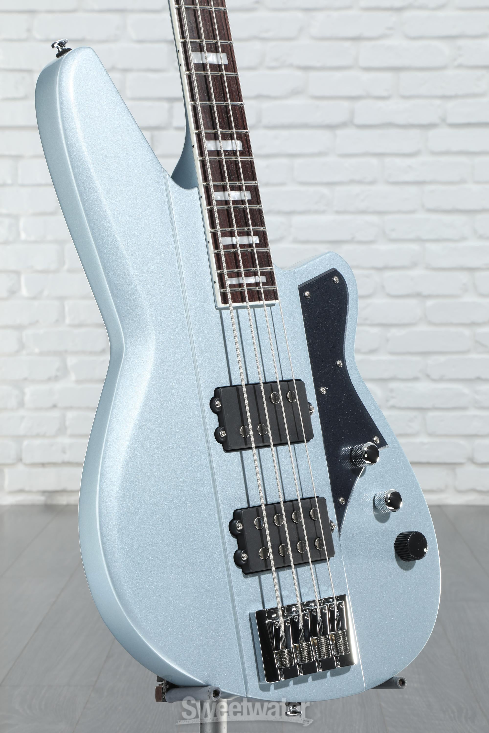 Reverend Thundergun Bass Guitar - Metallic Silver Freeze | Sweetwater