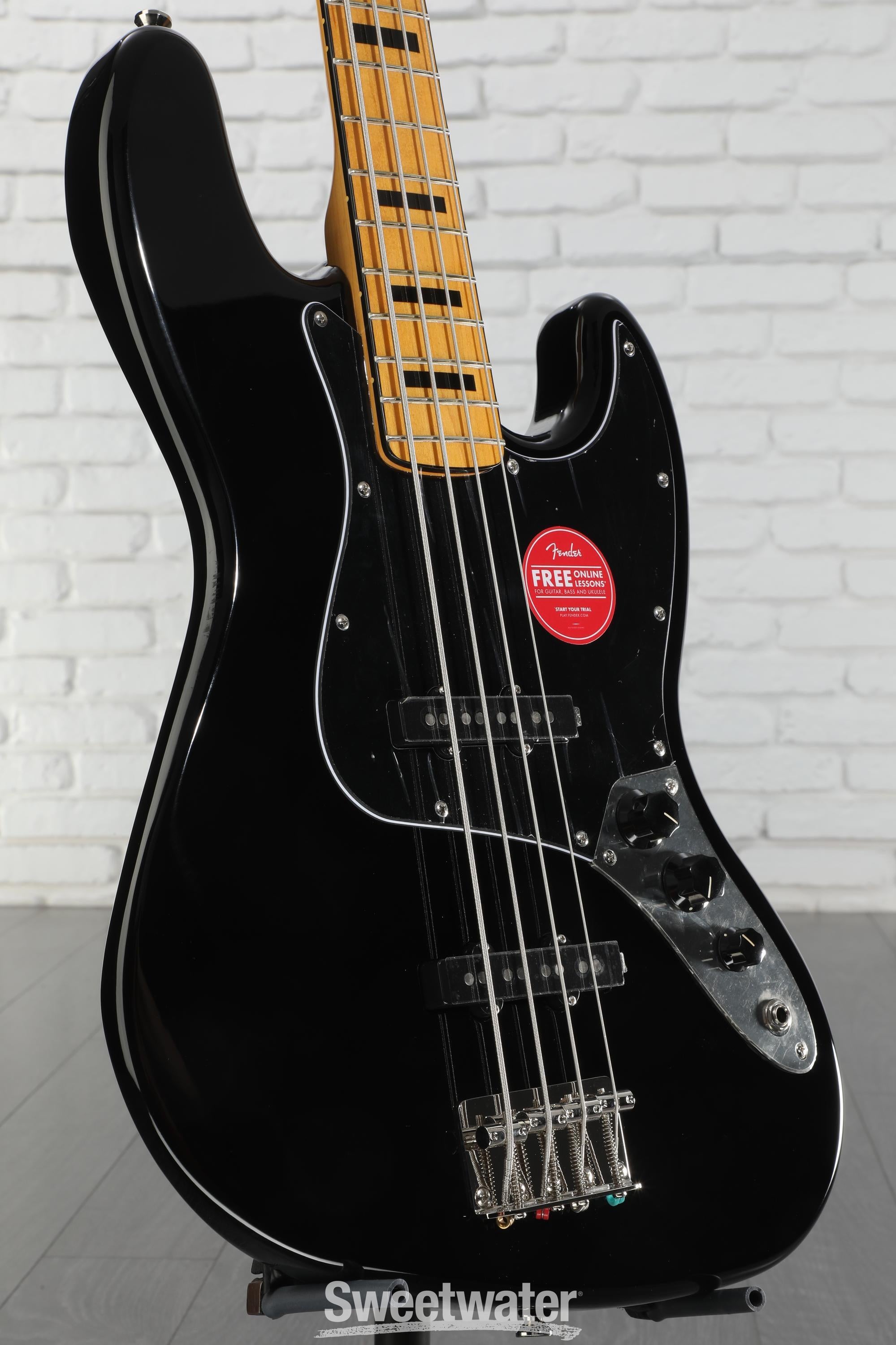新品級 squier classic vibe '70s jazz bass Squier Classic Vibe 70s Jazz Bass Guitar Maple Neck