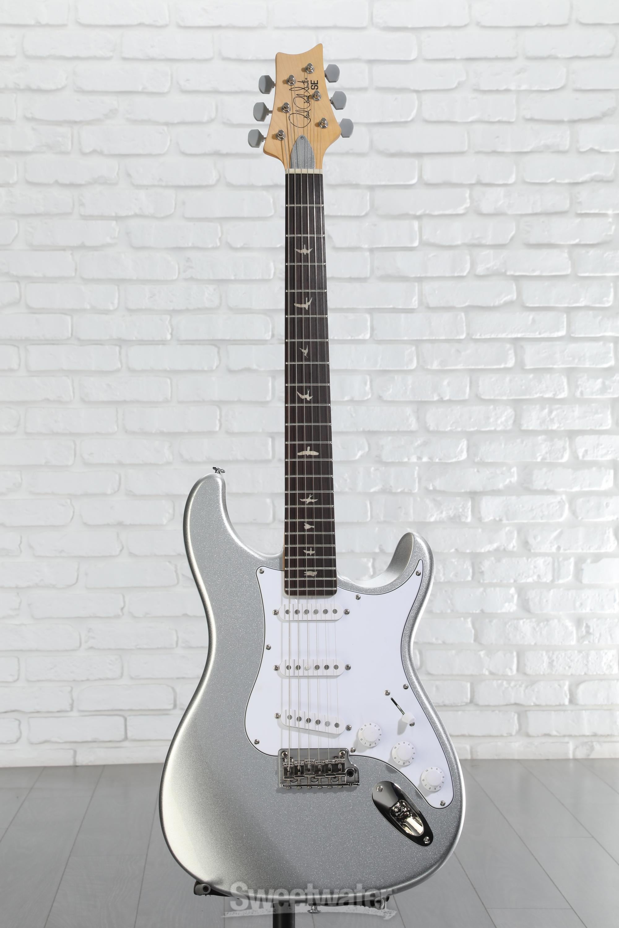 PRS Silver sky se 美品 ギグバックあり Amazon.com: PRS SE Silver Sky Lefty, Moon White with Gigbag