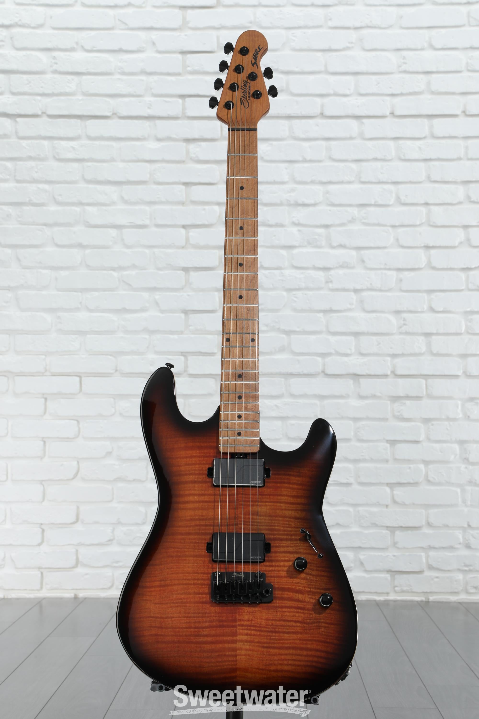 Sterling by Musicman SABRE 6弦ギター Sterling by Music-Man Sabre - Deep Blue Burst | Northeast