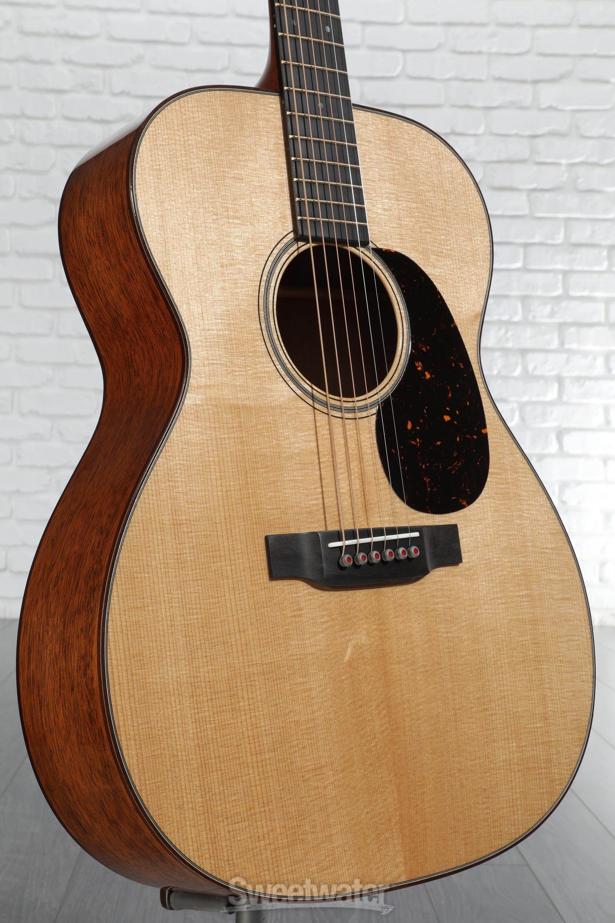 100%正規品 Acoustic Deluxe Modern 000-18 Martin Guitar Natural - ギター