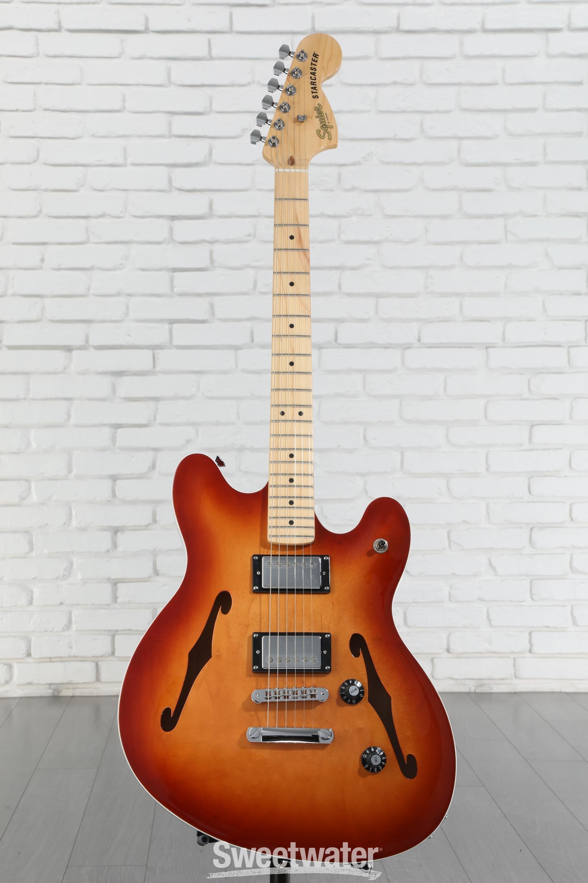 Squier Affinity Series Starcaster Deluxe Semi-hollowbody