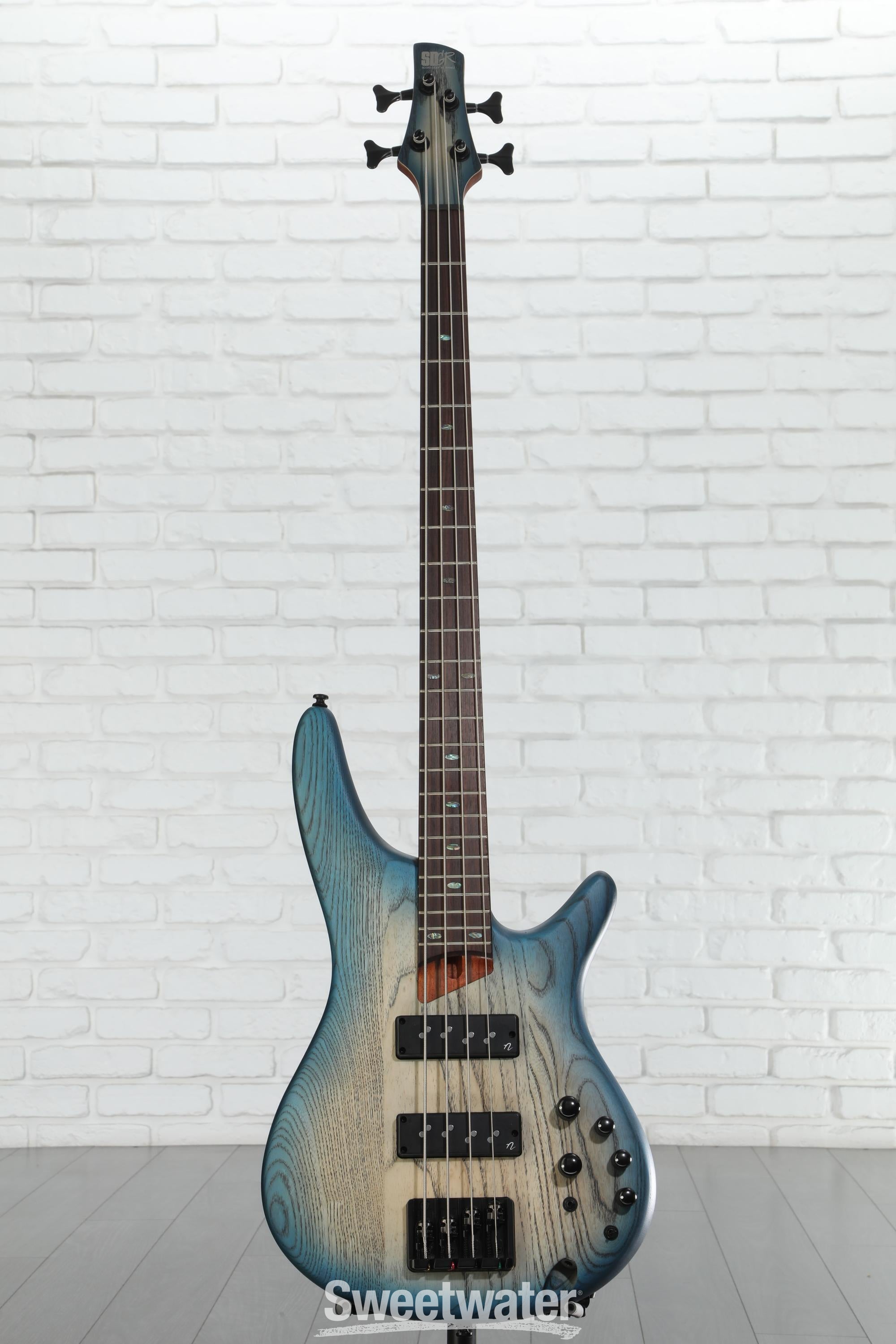 ベース ibanez sr600e Ibanez SR600E 4-String Electric Bass Guitar Cosmic Blue Starburst