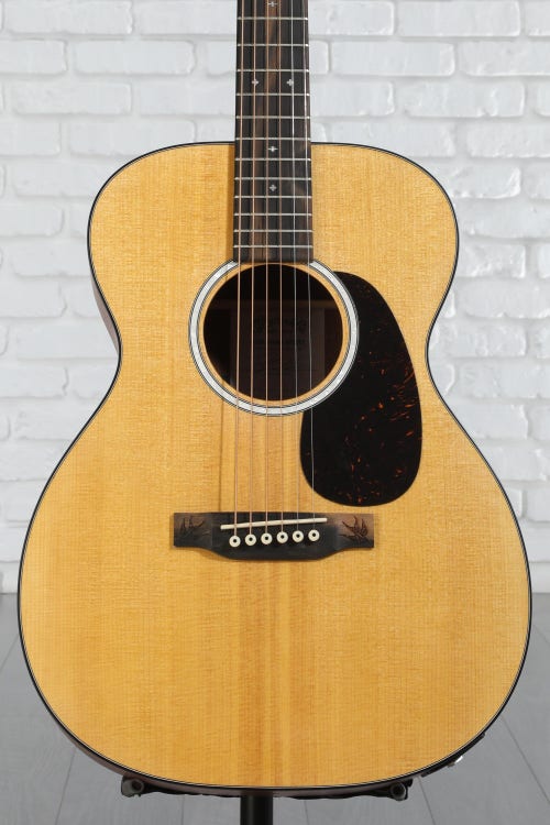 Martin 000JR-10E Shawn Mendes Signature Acoustic-electric Guitar - Natural