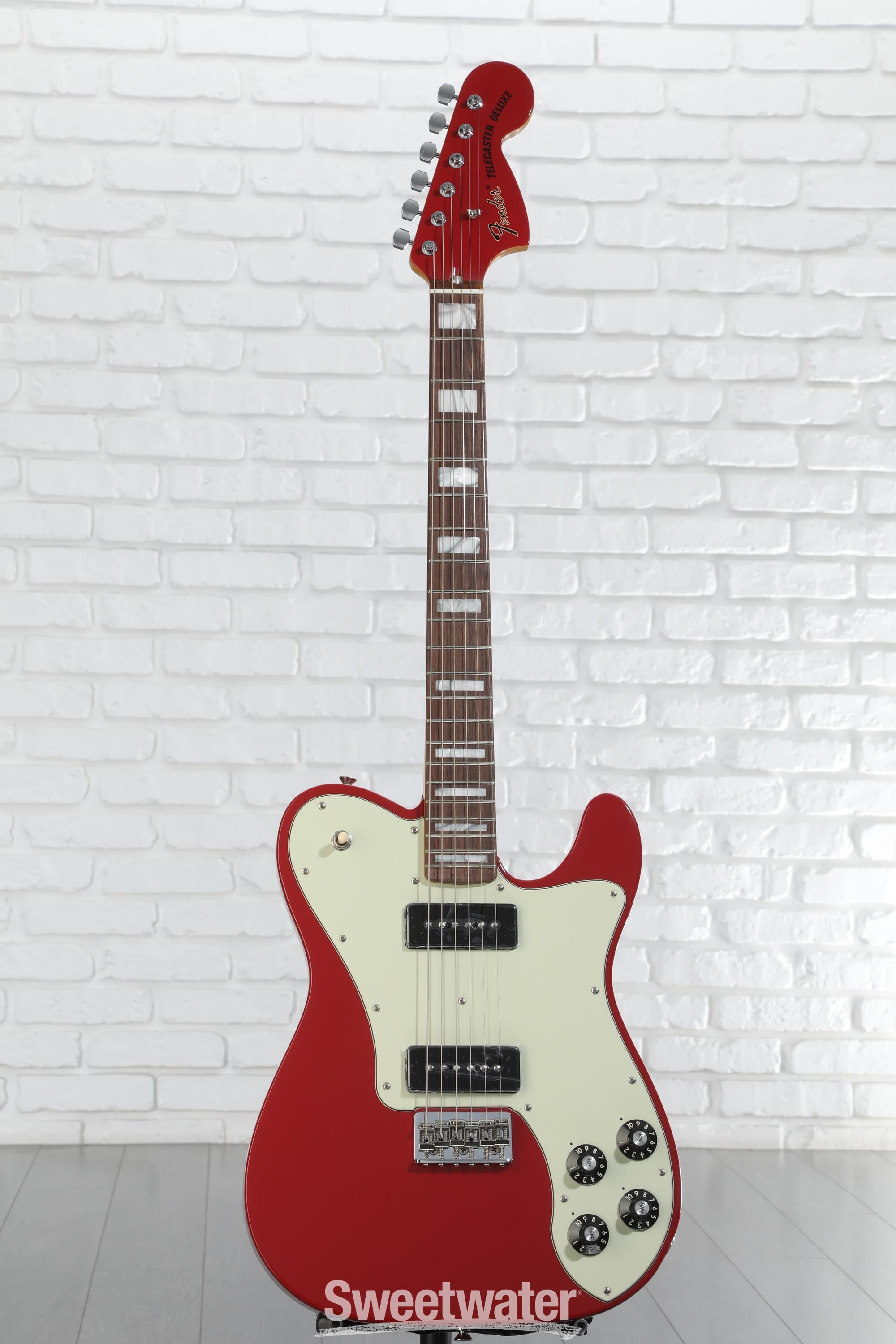 fender クリスシフレットモデル　テレキャスターデラックス Chris Shiflett Cleaver Telecaster® Deluxe – Fender