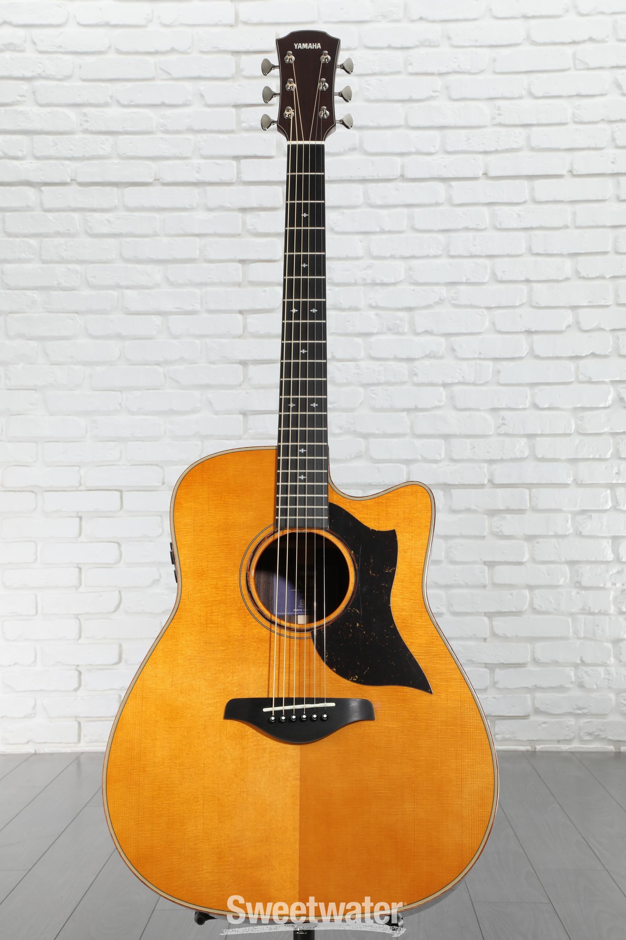 YAMAHA A5R ARE アコースティックギター Yamaha A5R ARE Acoustic-electric Guitar - Vintage Natural | Sweetwater